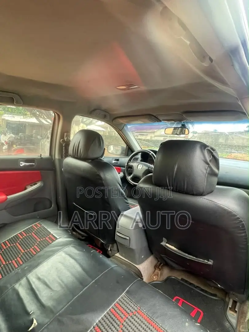 Honda Accord 2004 Red