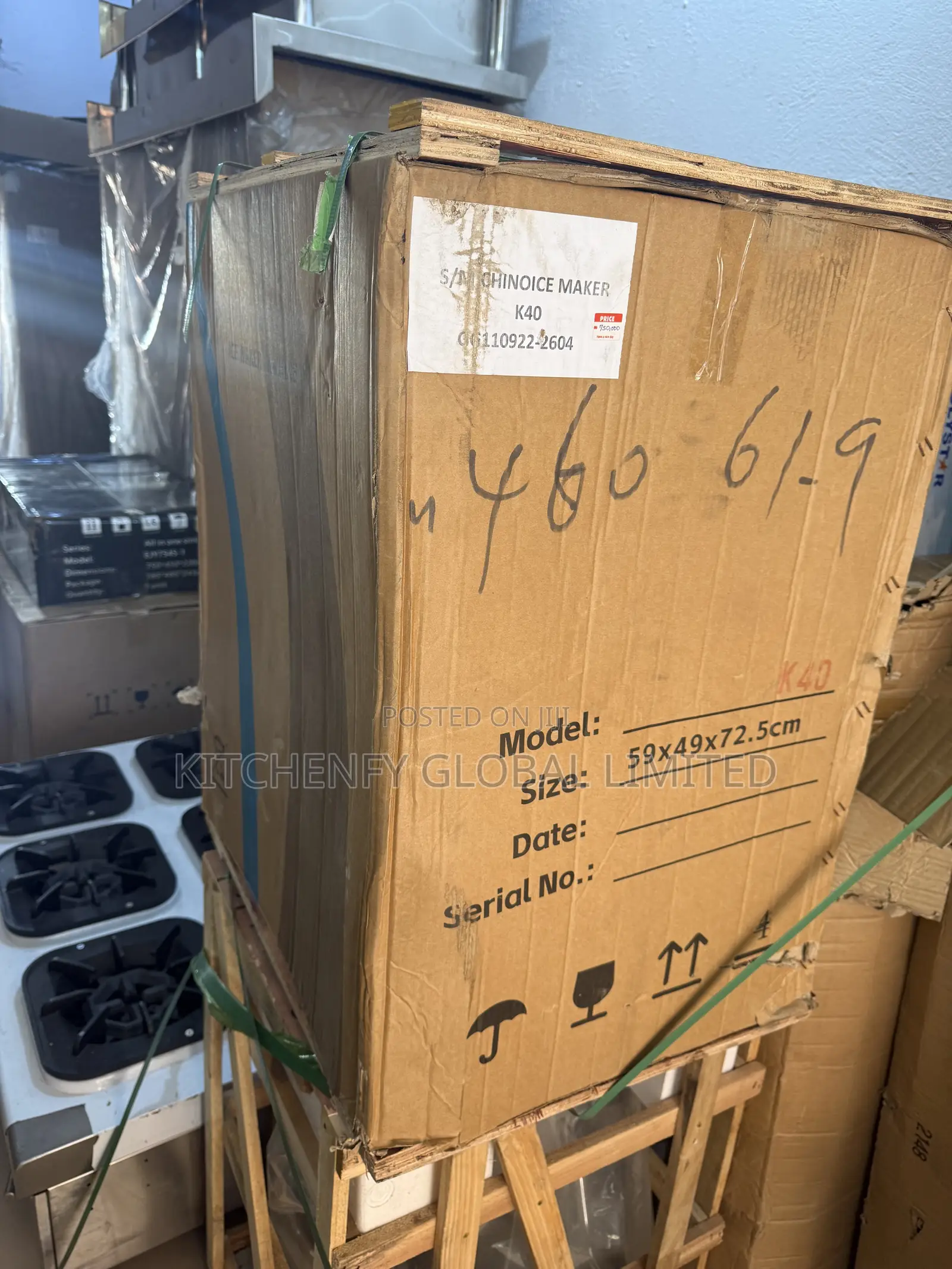 Ice Maker 40 Cubes