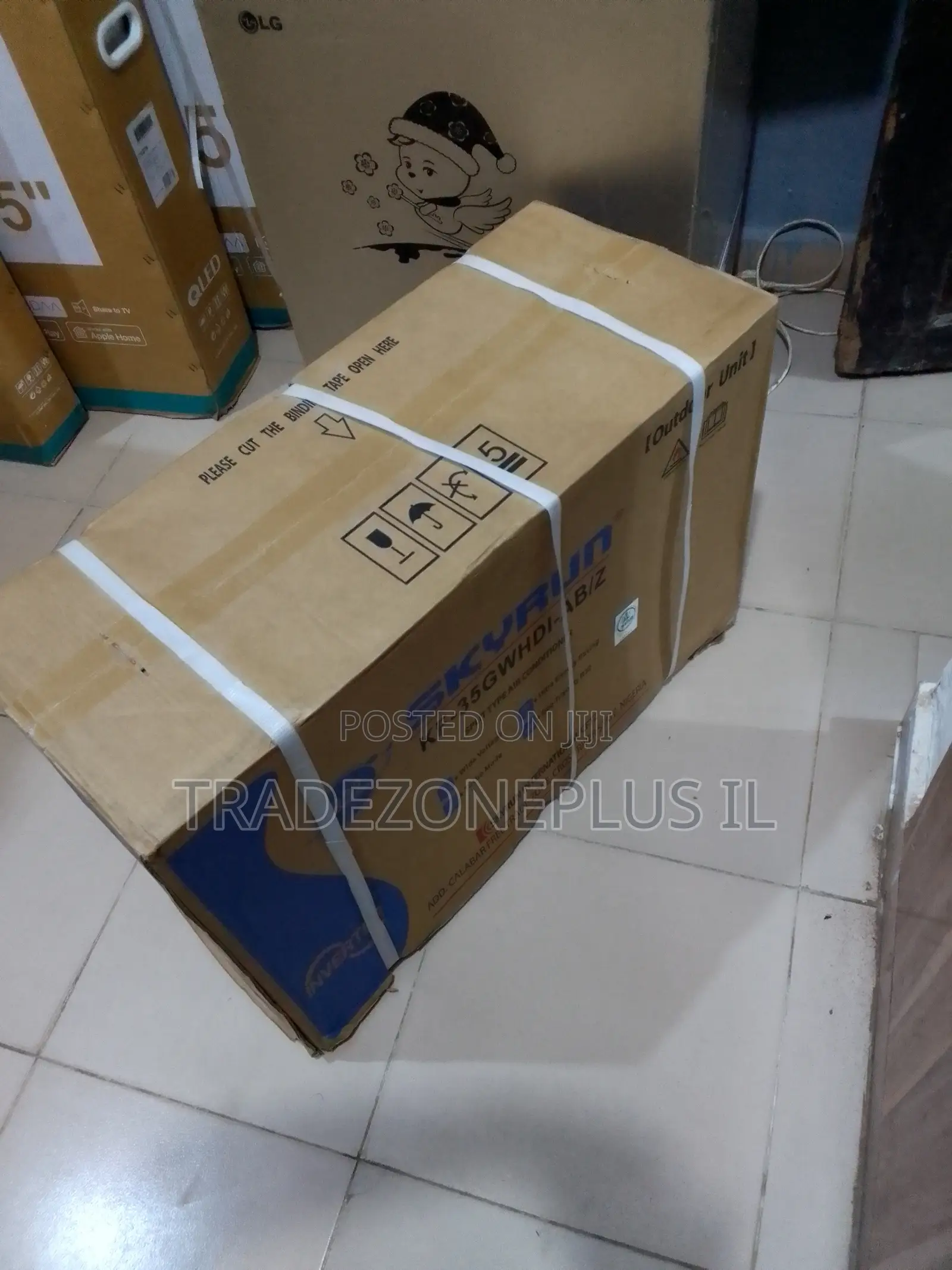 Skyrun Premium 1HP Inverter Split AC