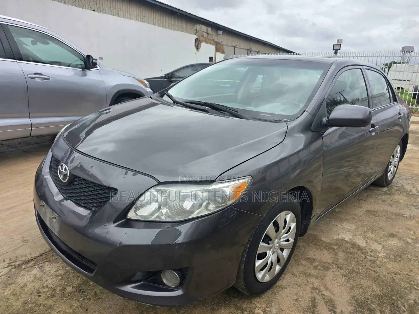 Toyota Corolla LE 4dr Sedan (1.8L 4cyl 4A) 2012 Gray