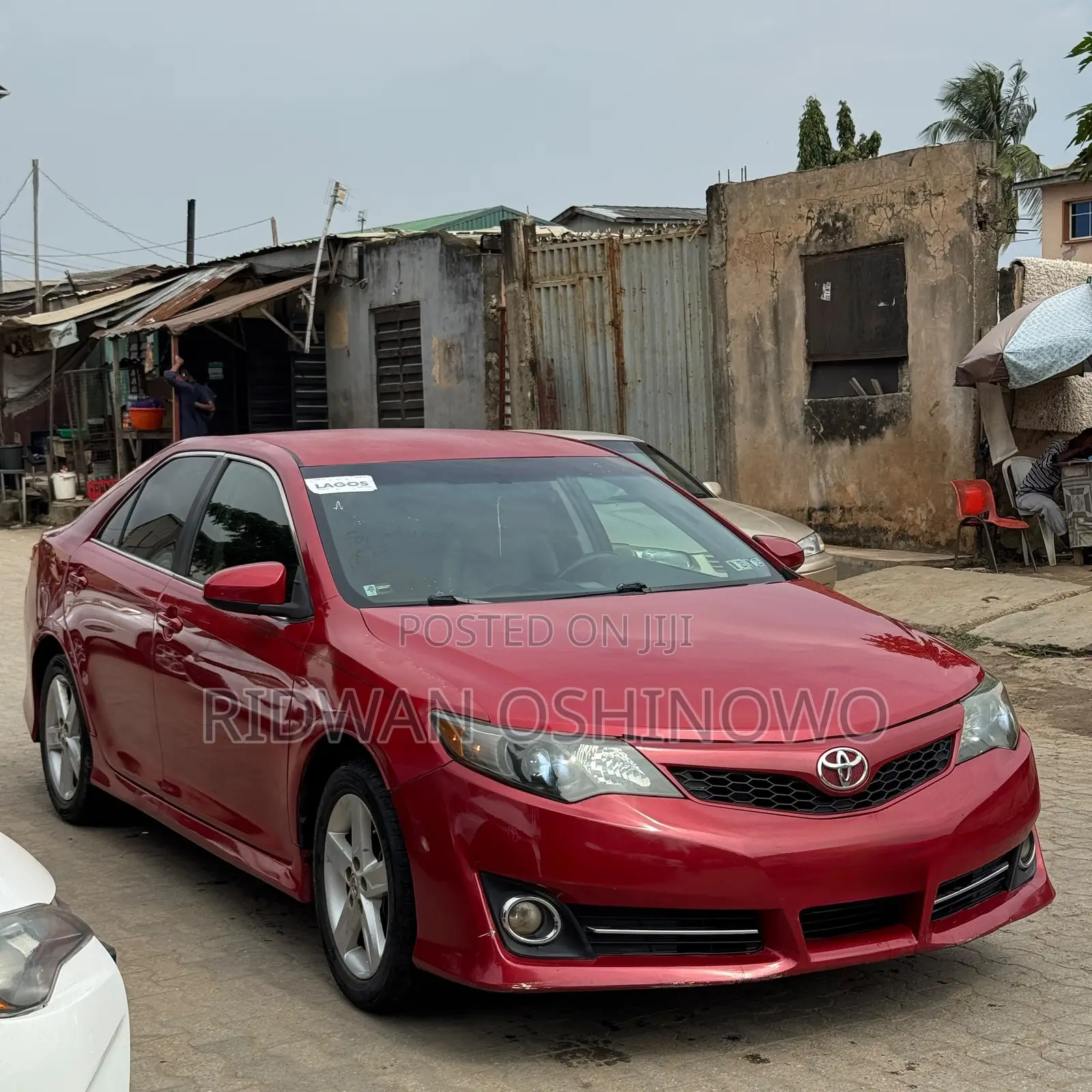 Toyota Camry SE 4dr Sedan (2.5L 4cyl 6A) 2012 Red
