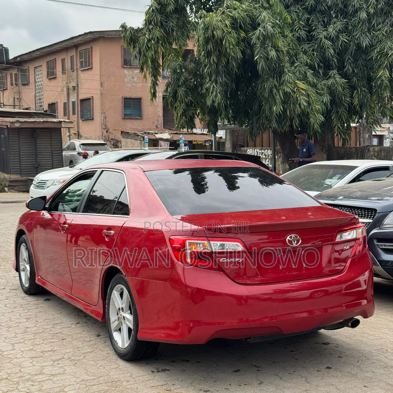 Toyota Camry SE 4dr Sedan (2.5L 4cyl 6A) 2012 Red