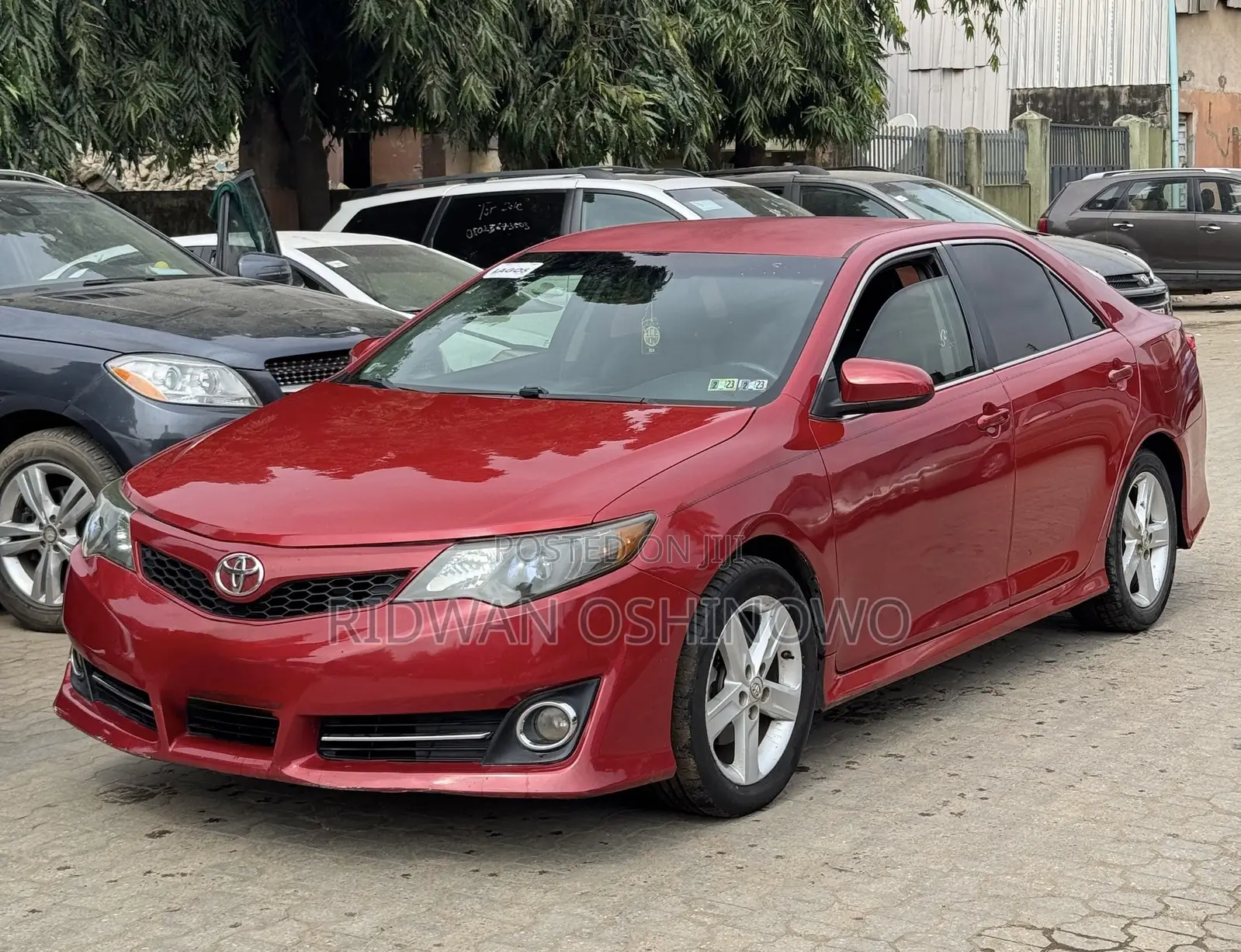 Toyota Camry SE 4dr Sedan (2.5L 4cyl 6A) 2012 Red
