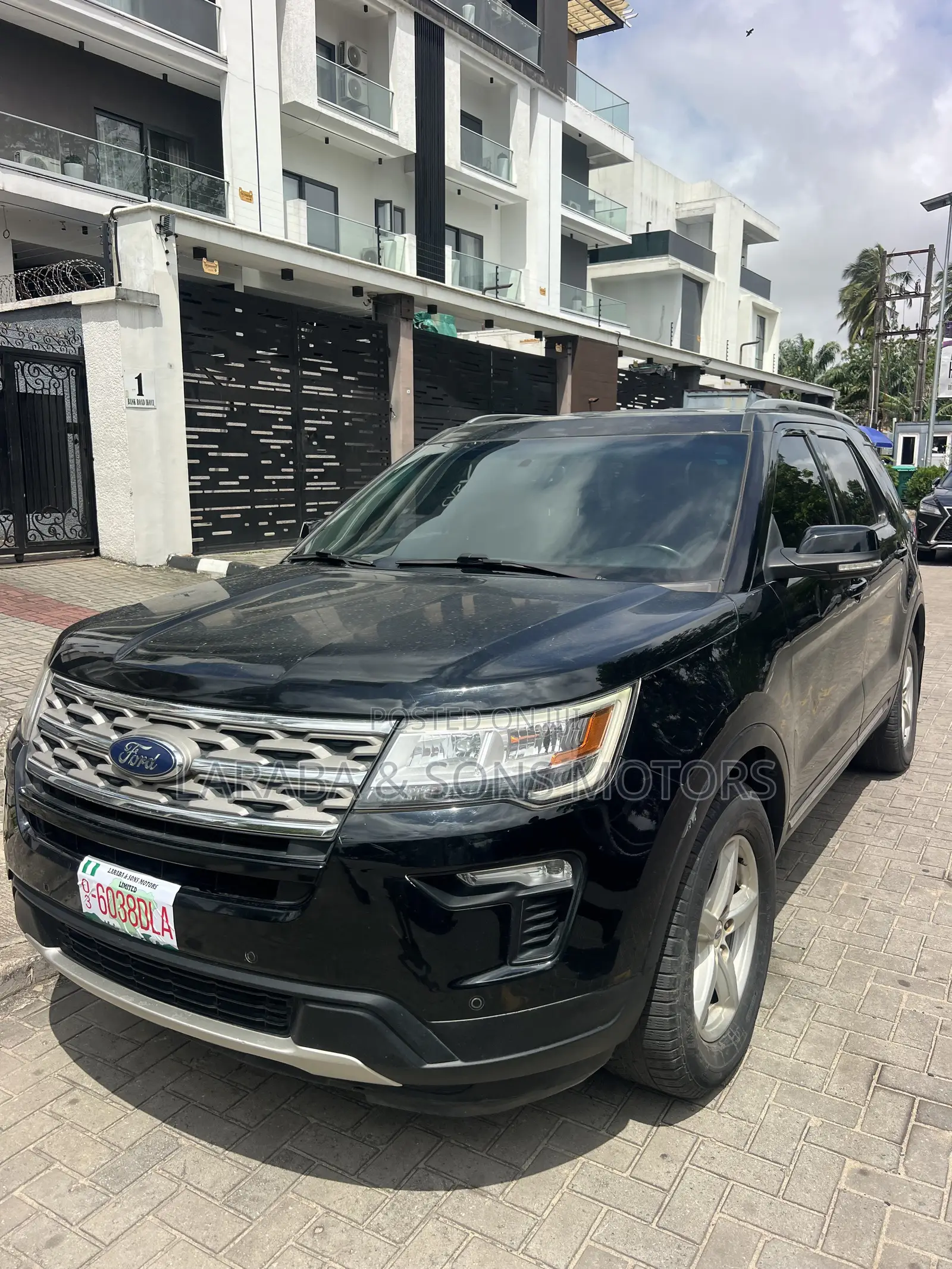 Ford Explorer Limited AWD 2018 Black