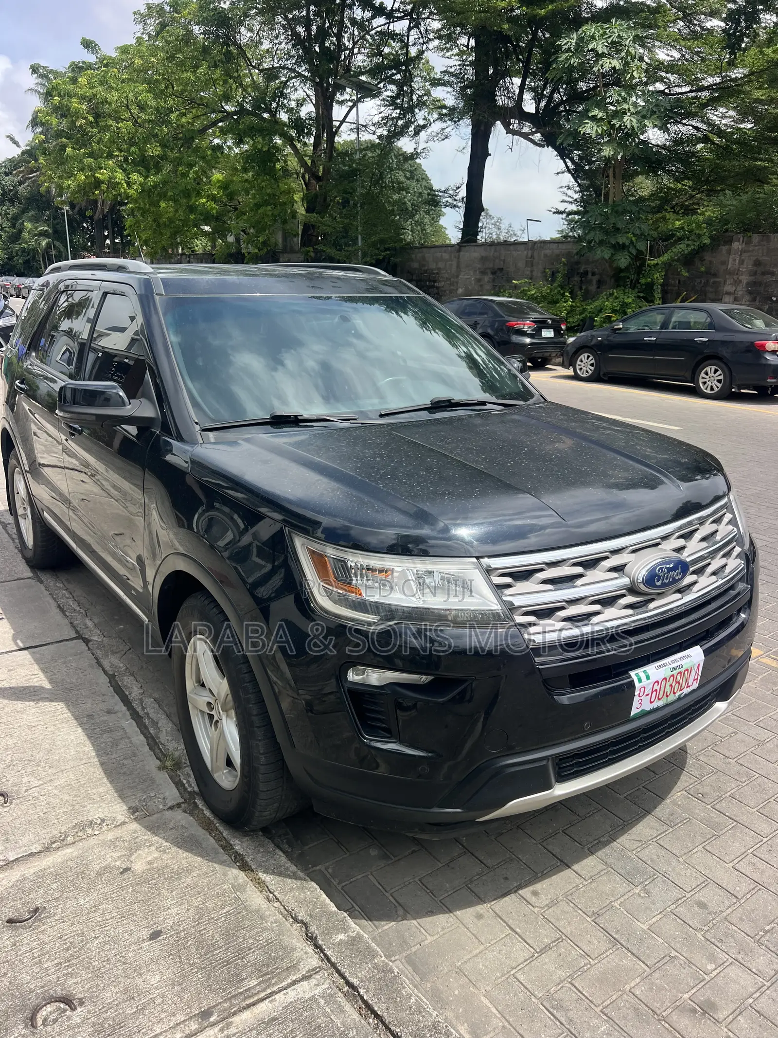 Ford Explorer Limited AWD 2018 Black