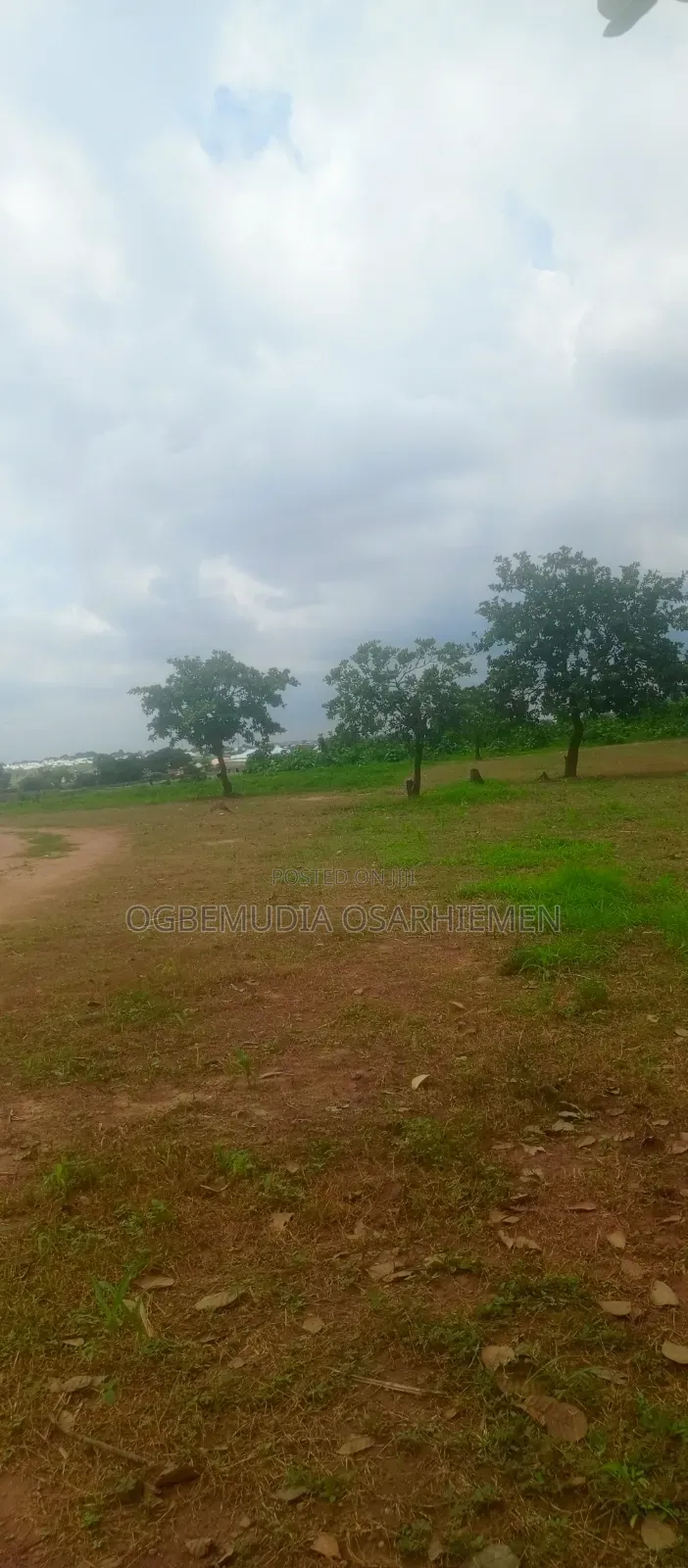 200sqm Estate Land for 3 Bedroom Terrace Duplex With RofO