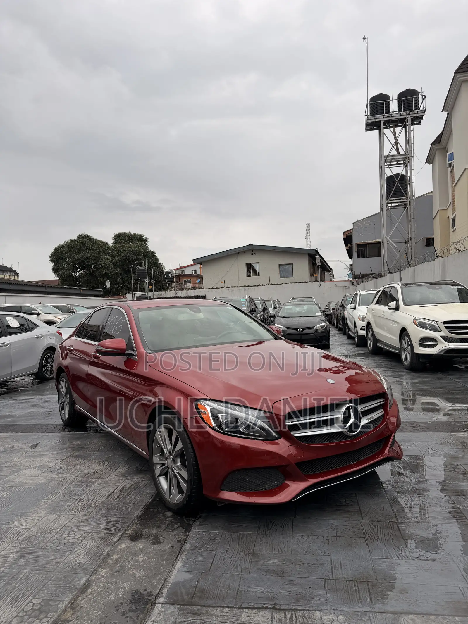 Mercedes-Benz C300 2016 Red