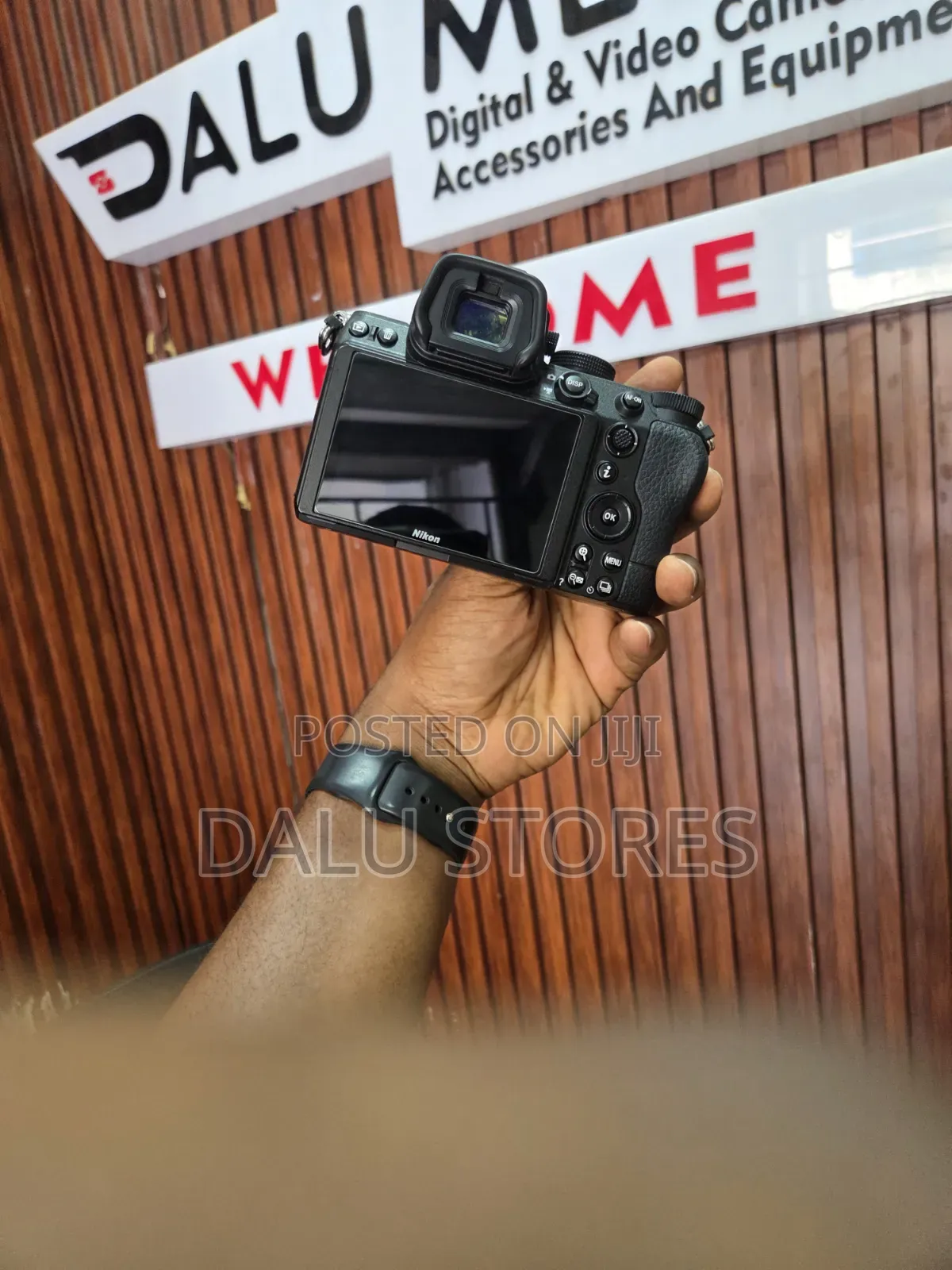 Nikon Z5 Mirrorless Camera