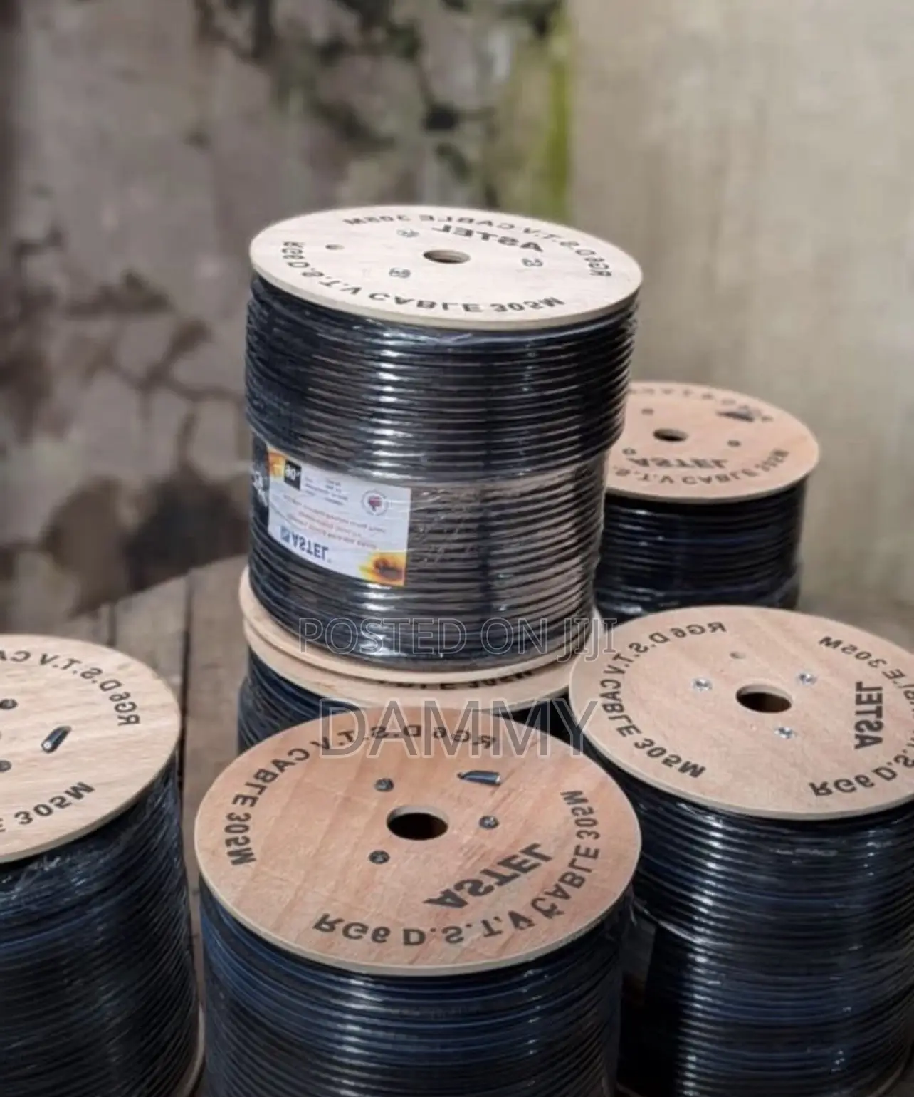 Black Electrical Flexible Cables