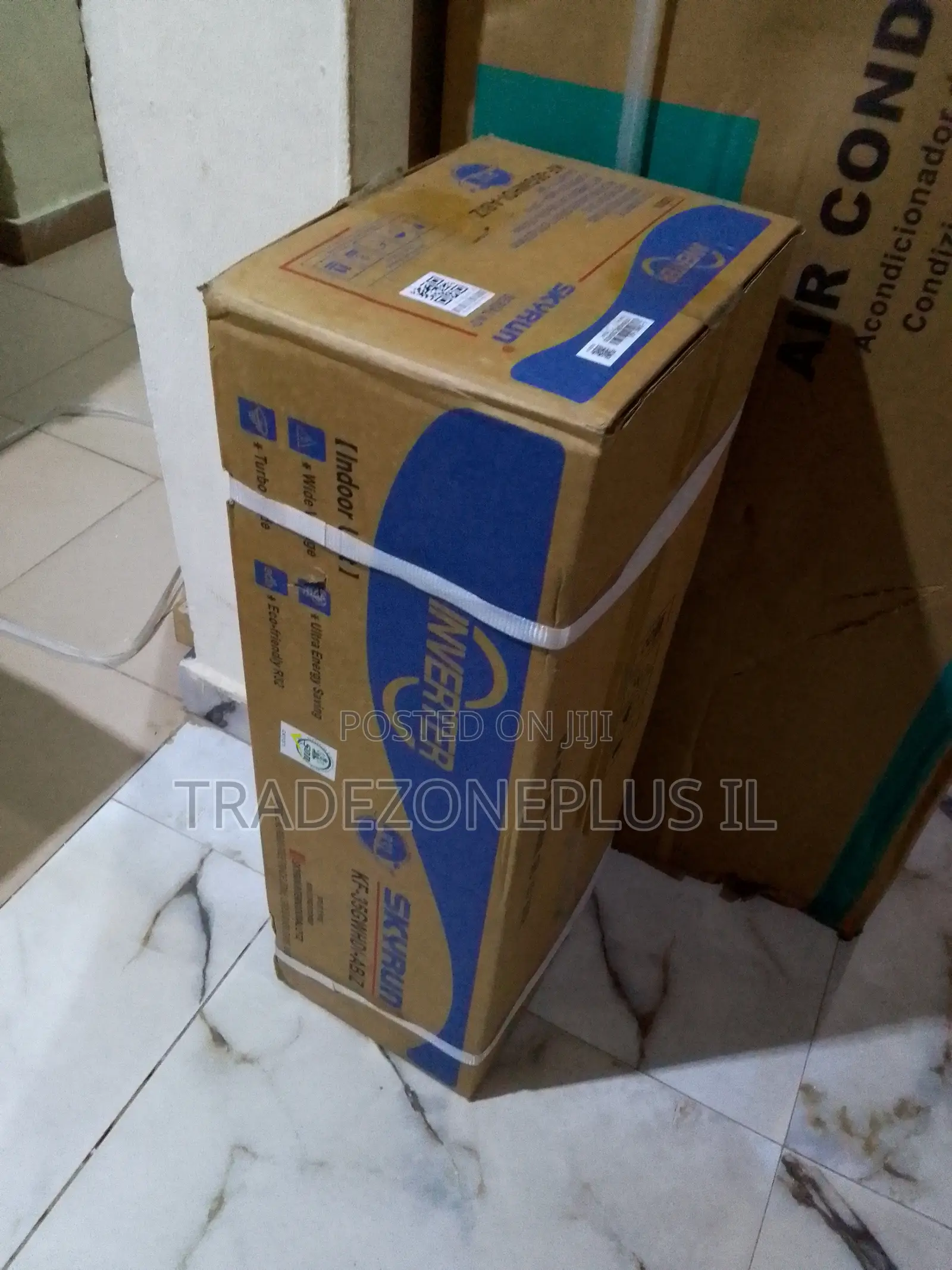 Sleek Skyrun 1.5HP Inverter Split Air Conditioner