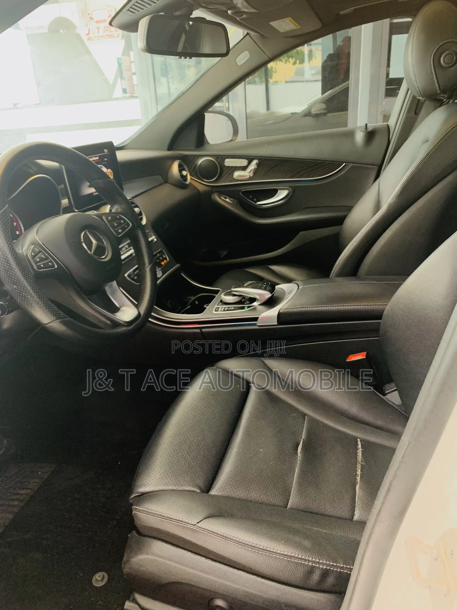 Mercedes-Benz C300 2016 White