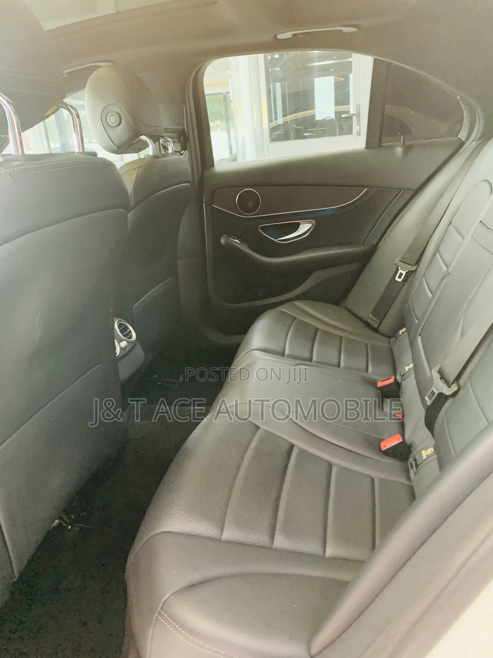Mercedes-Benz C300 2016 White