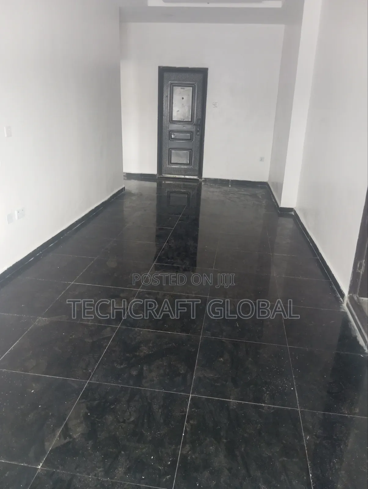 2bdrm Block of Flats in United Estate, Sangotedo for rent