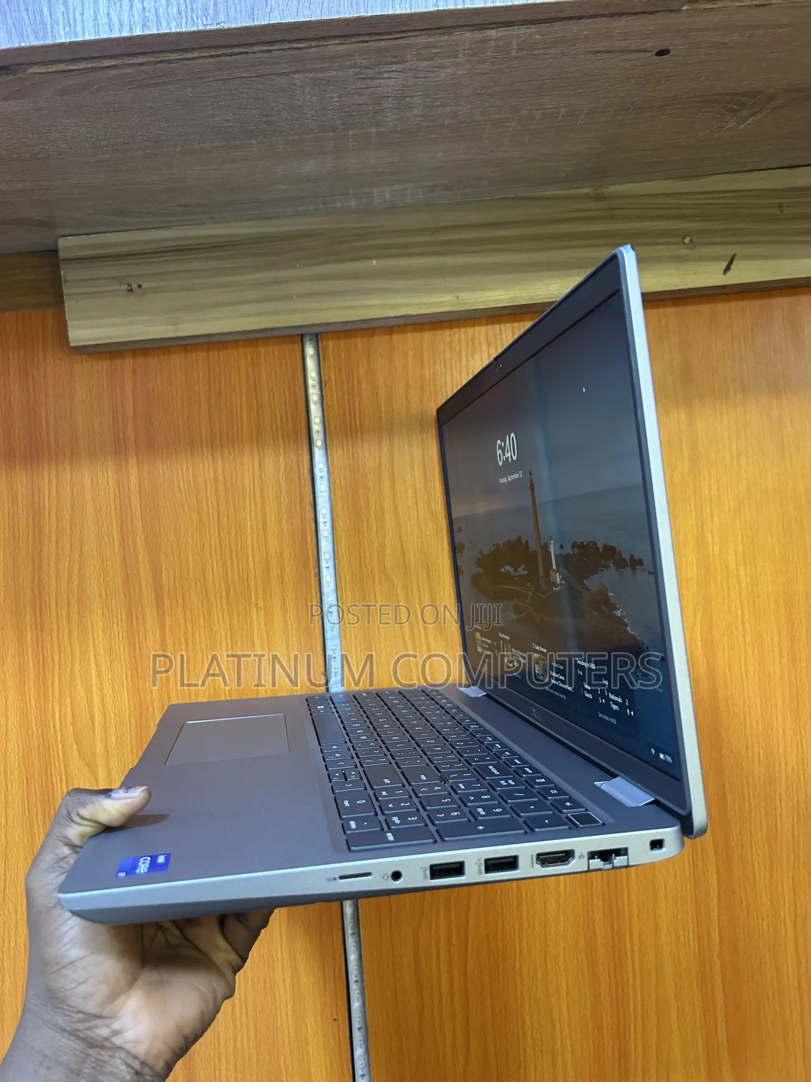 Laptop Dell Precision 3561 16GB Intel Core i7 SSD 512GB