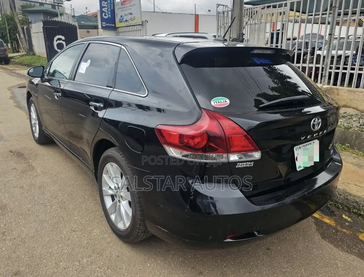 Toyota Venza XLE 4dr Wagon (2.7L 4cyl 6A) 2014 Black