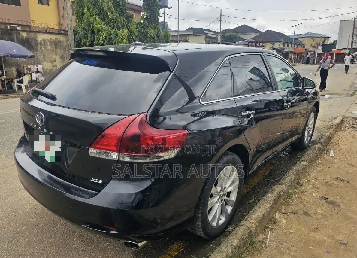 Toyota Venza XLE 4dr Wagon (2.7L 4cyl 6A) 2014 Black