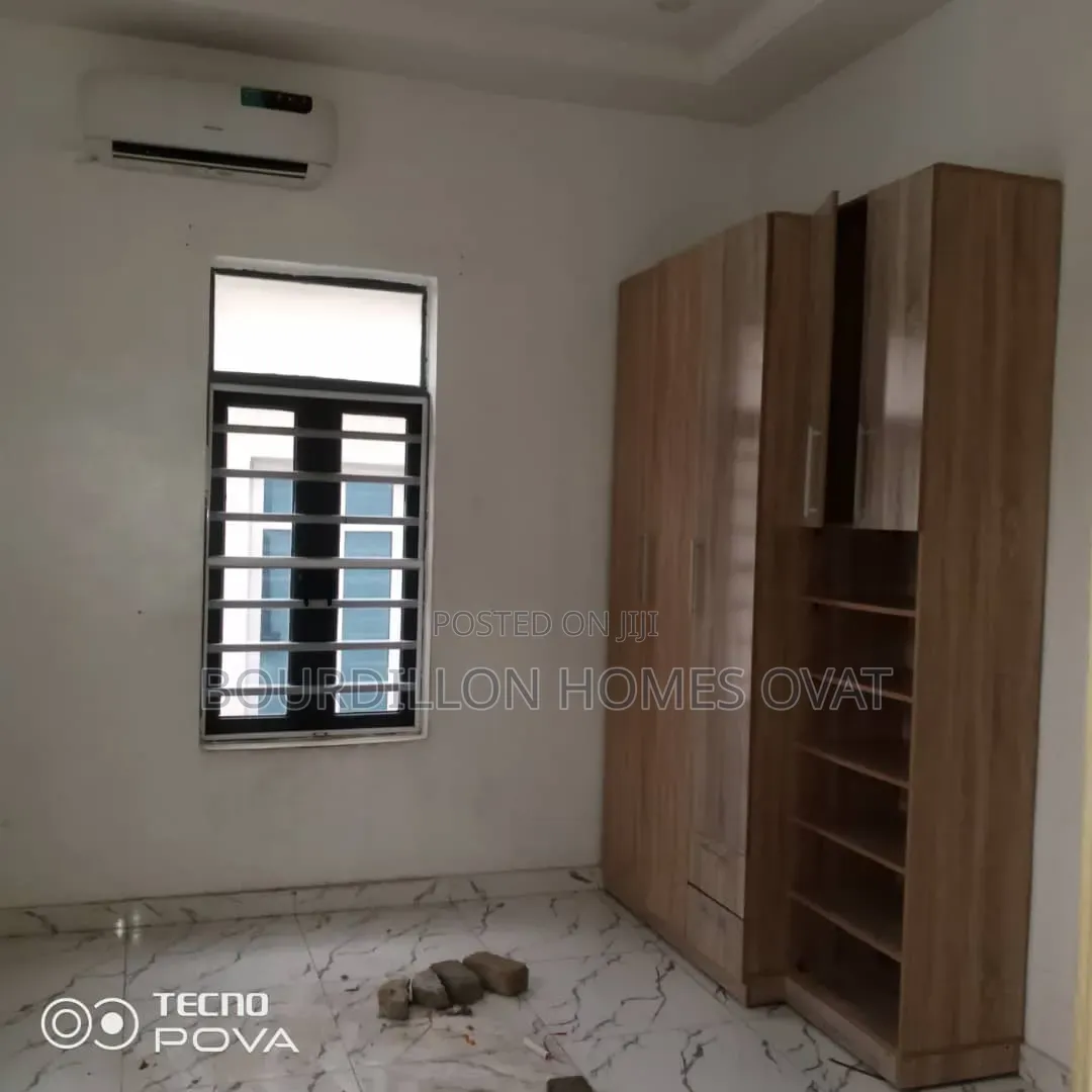 Furnished 4bdrm Duplex in Ikota Villa Estate for rent