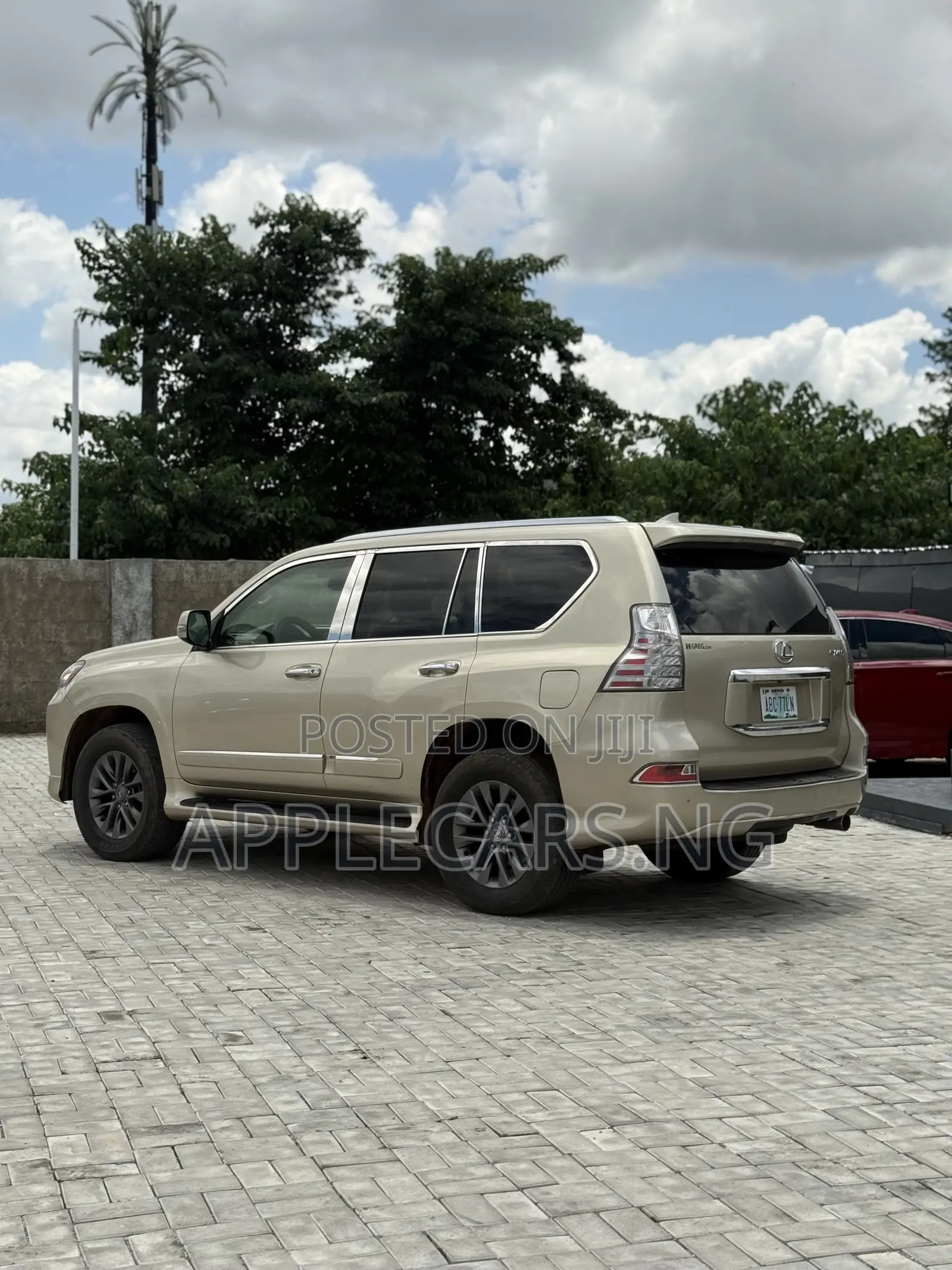 Lexus GX 460 Luxury 2016 Gold
