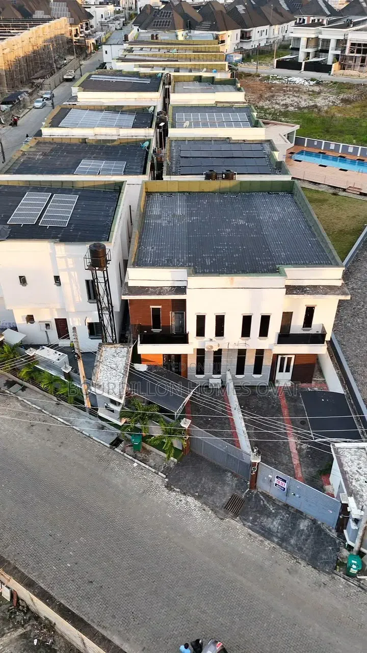 4bdrm Duplex in Orchid Road Lekki for rent