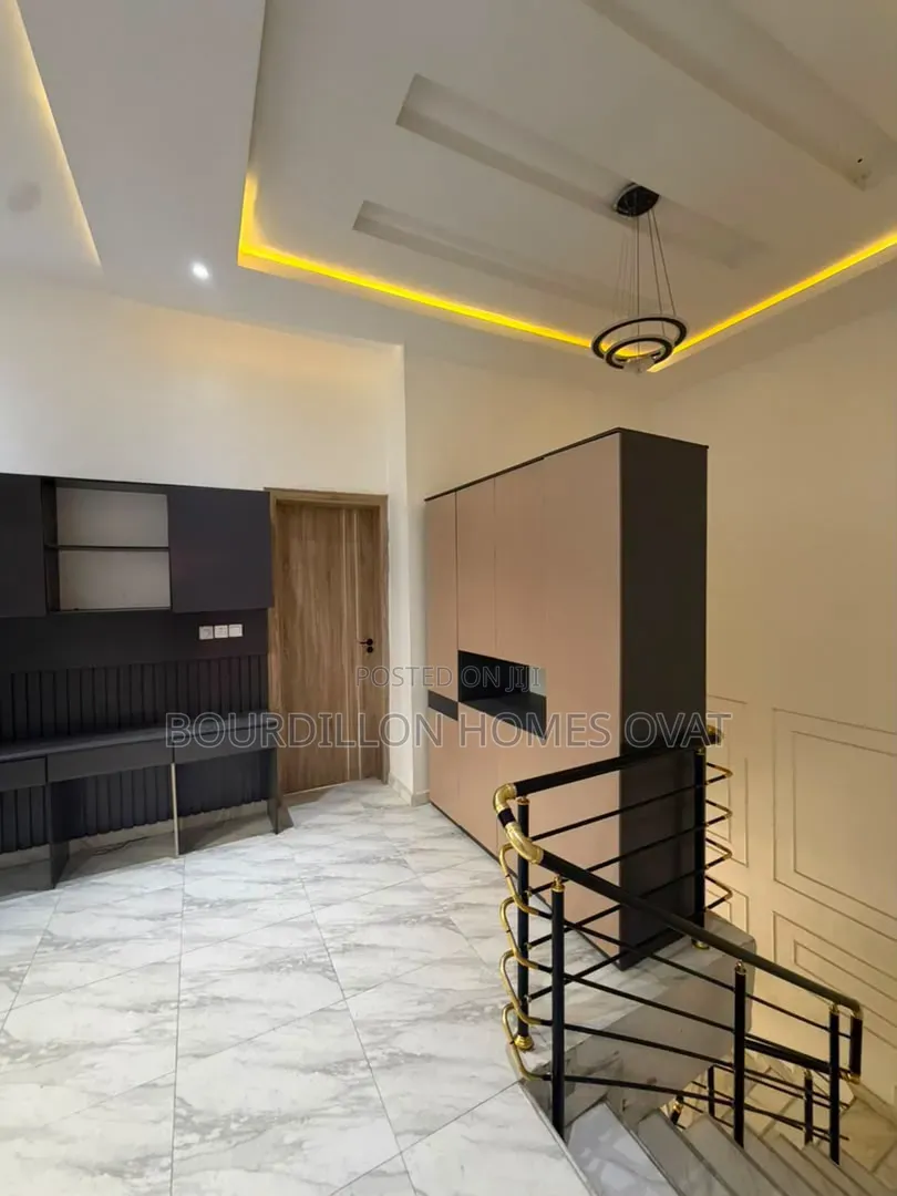 4bdrm Duplex in Orchid Road Lekki for rent