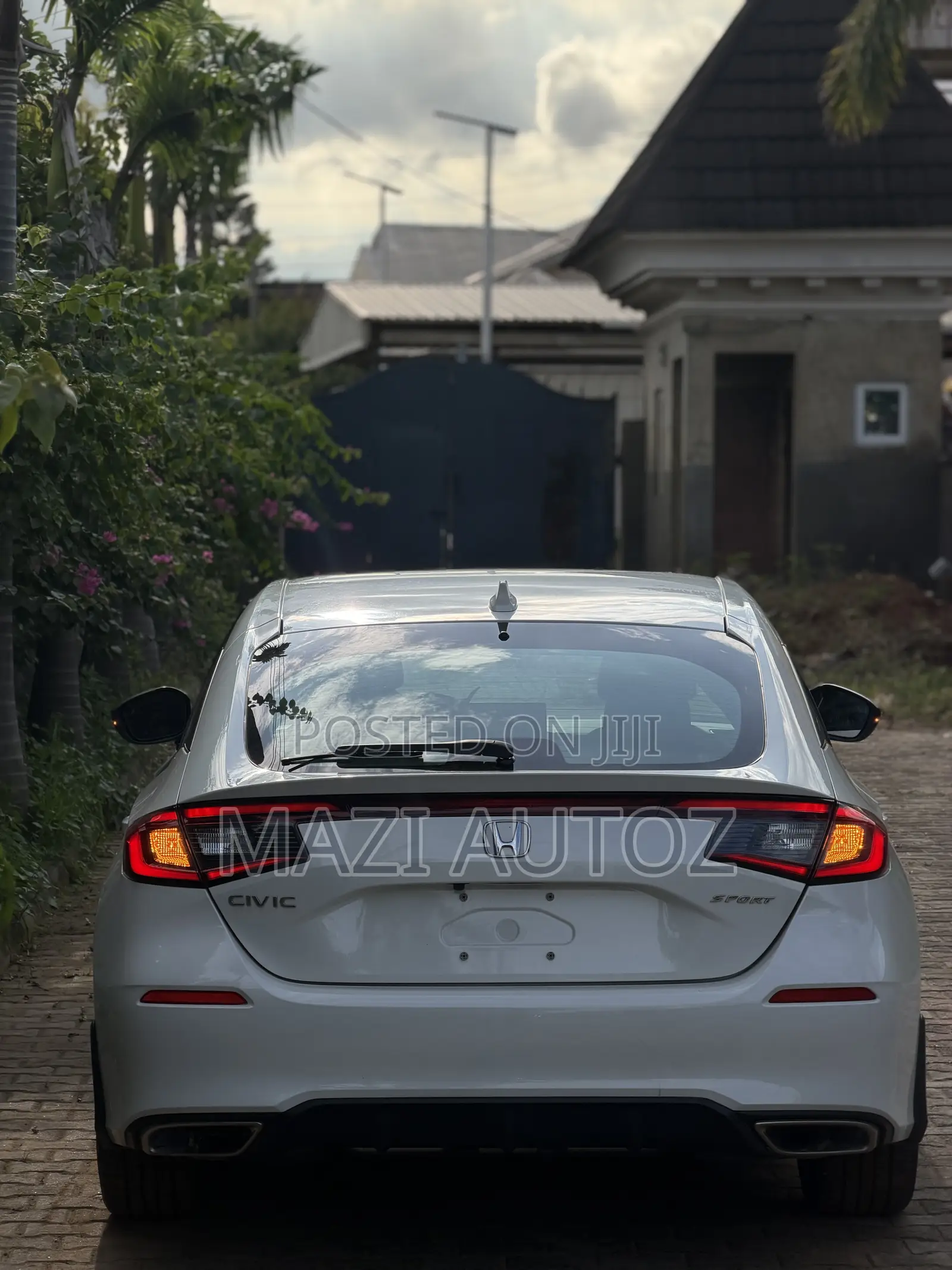 Honda Civic Sport CVT 2023 White