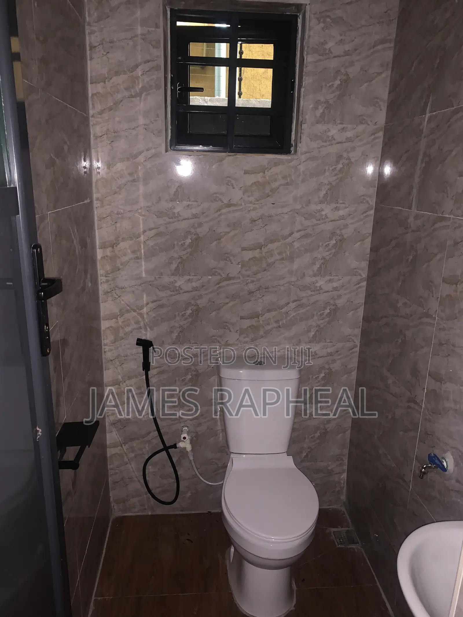 3bdrm Apartment in Rb Emerald, Ebute Metta for sale