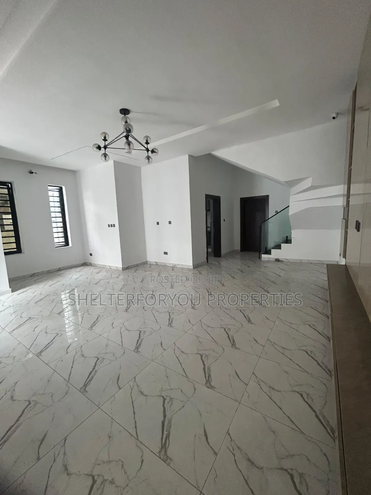 4bdrm Duplex in Lekki Expressway for sale