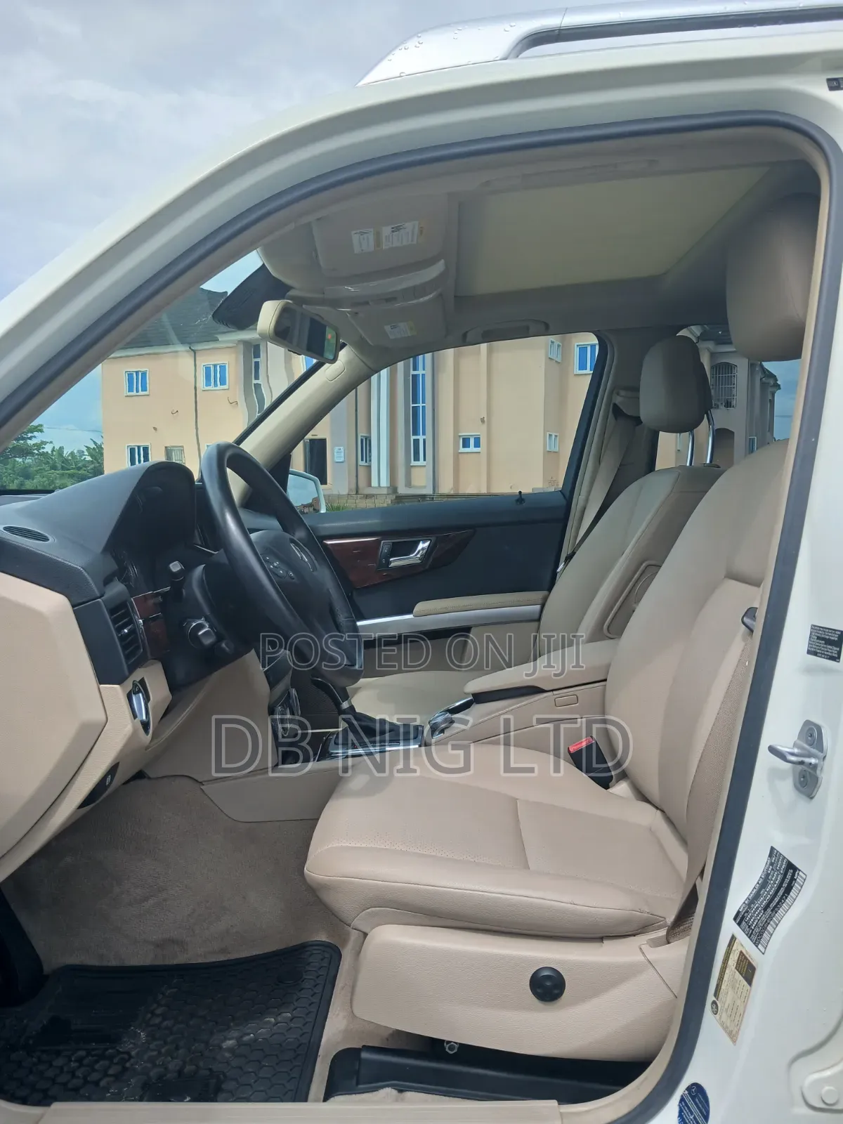 Mercedes-Benz GLK-Class 350 4MATIC 2010 White