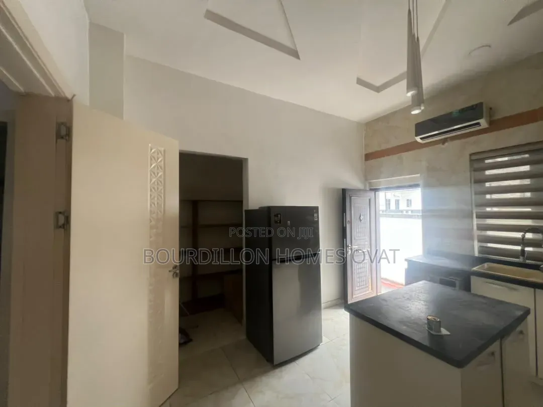 4bdrm Duplex in Orchid Lekki Lagos for rent