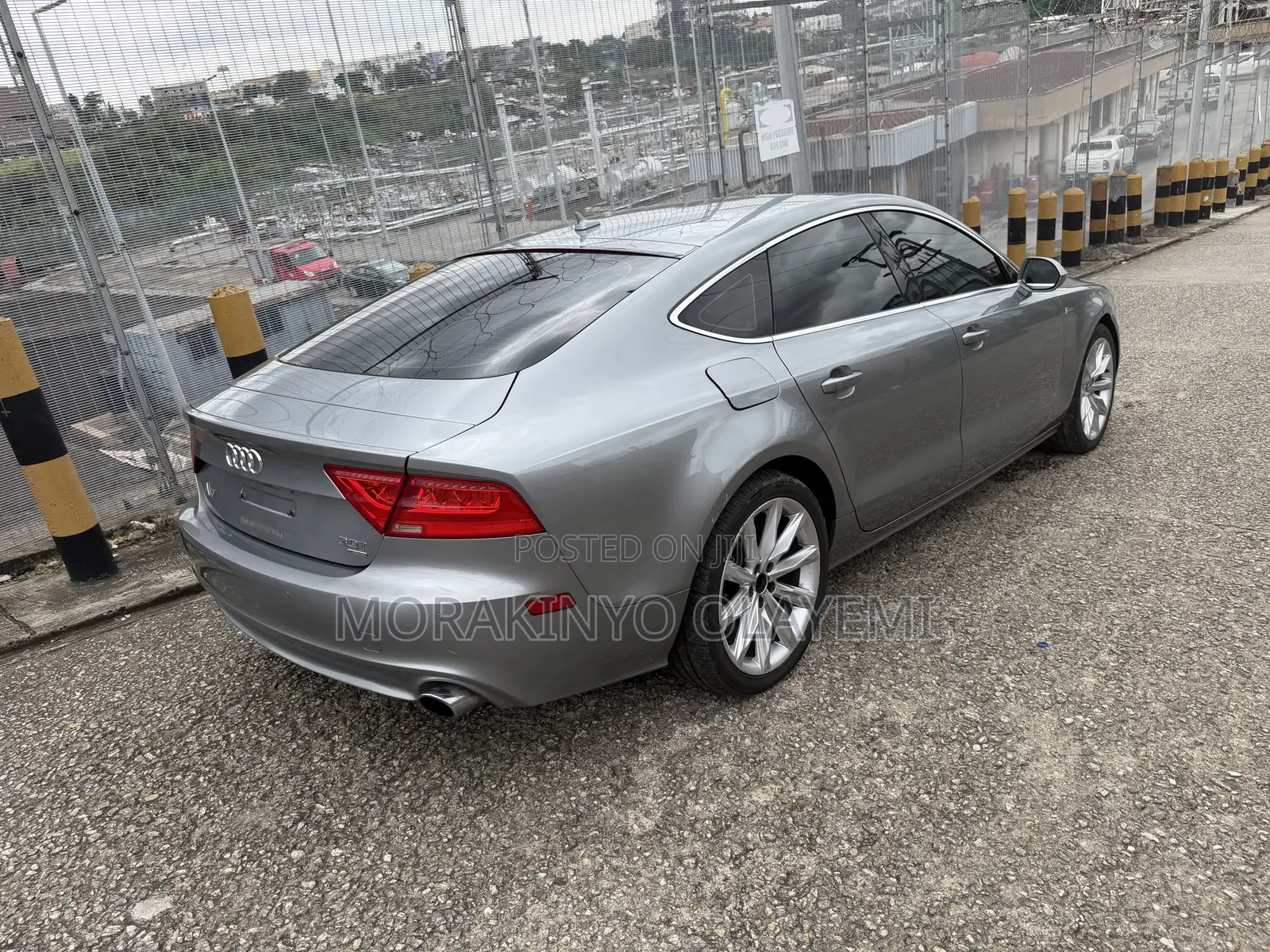 Audi Q7 V12 TDI 2012 Gray