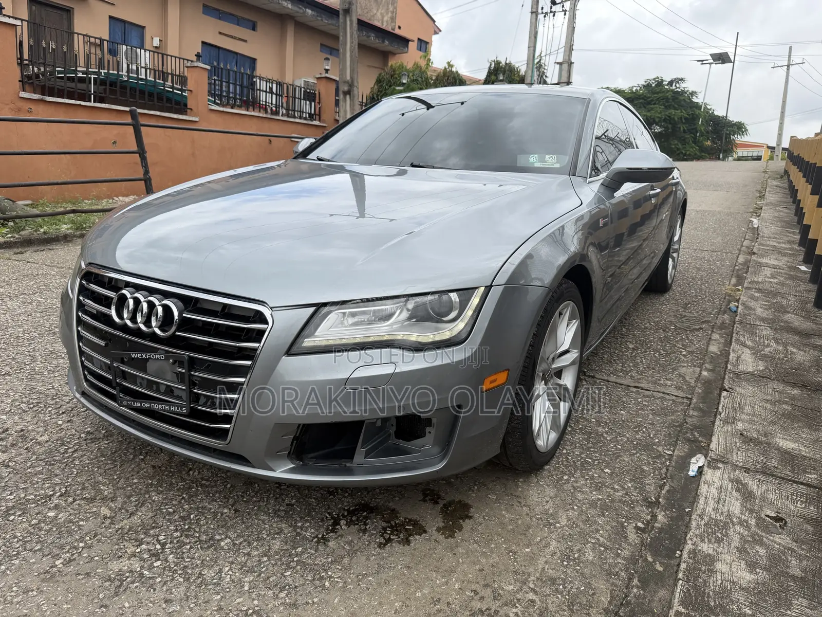 Audi Q7 V12 TDI 2012 Gray