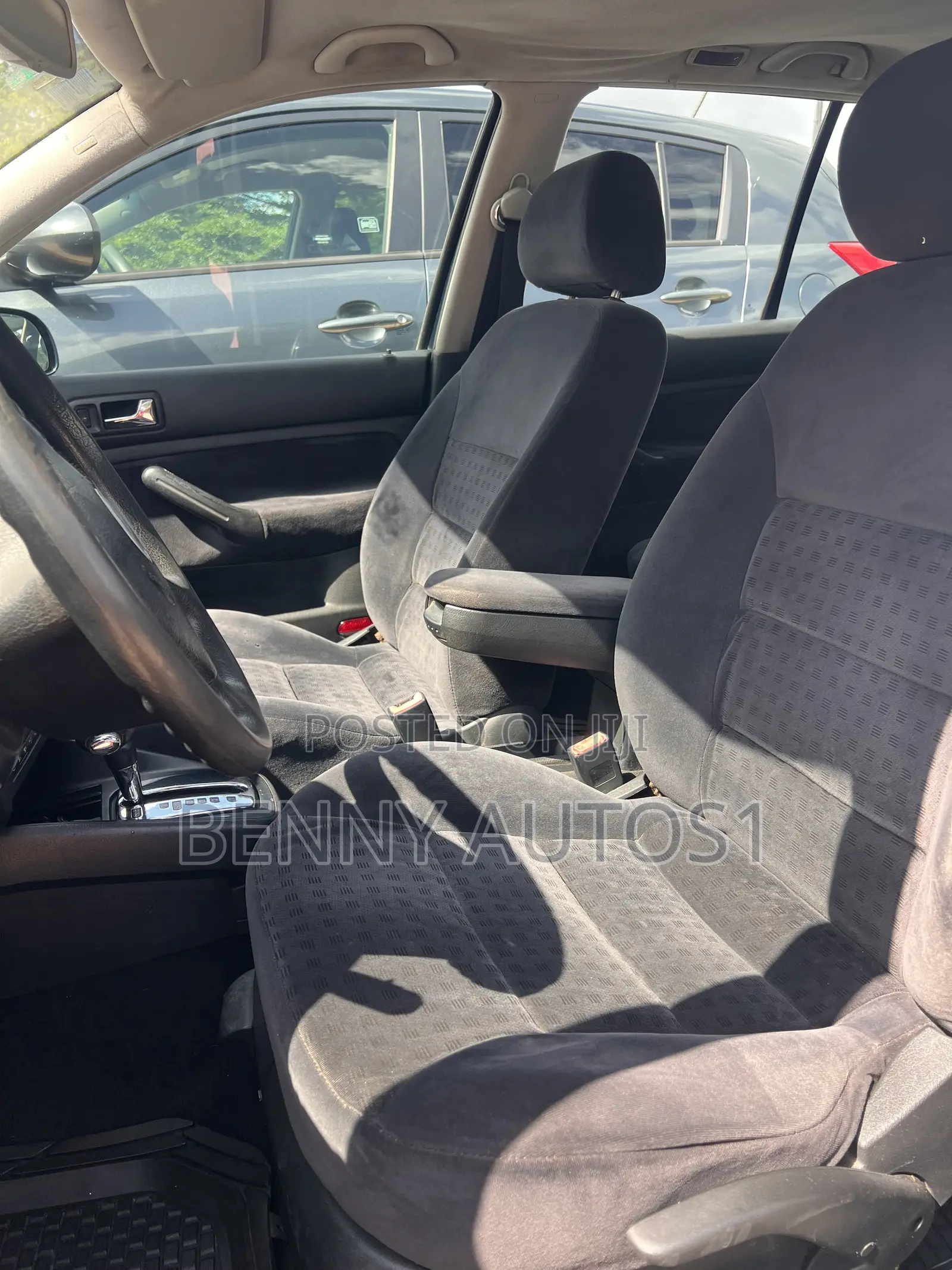 Volkswagen Golf 1.6 2000 Blue