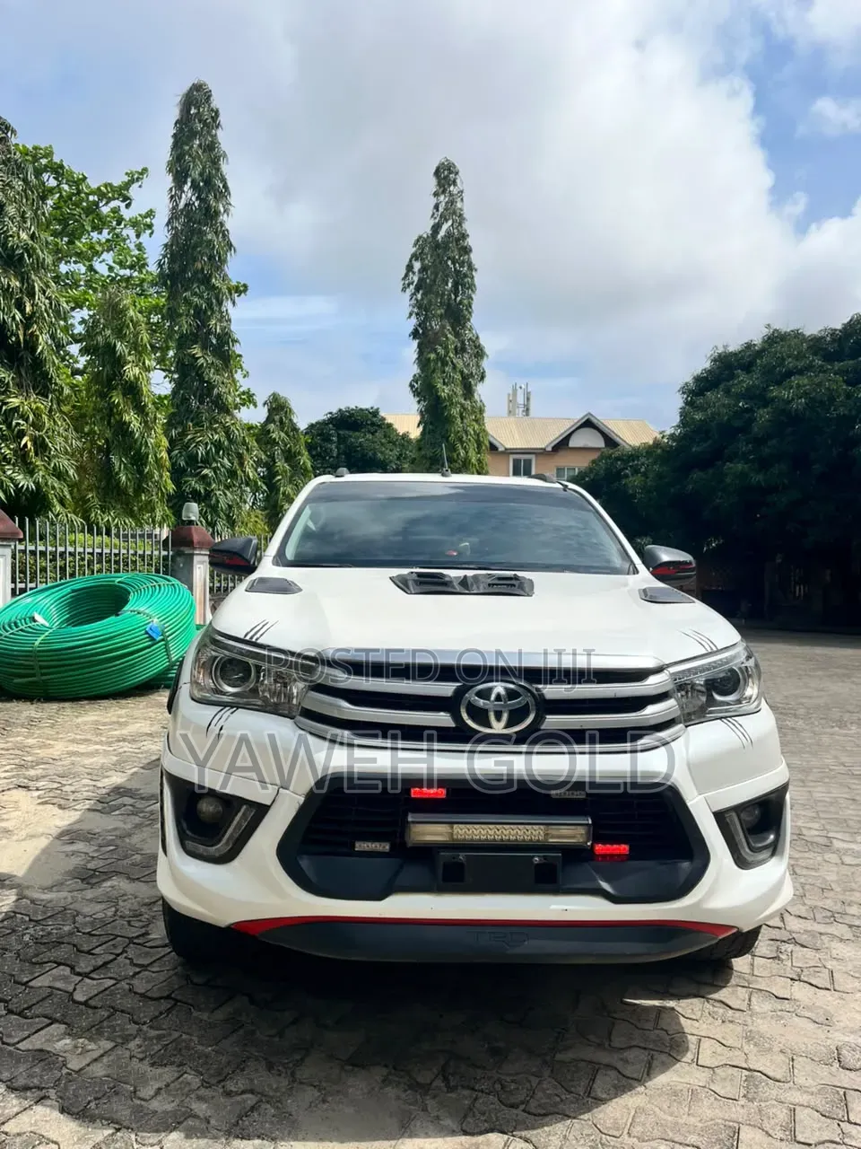 Toyota Hilux Revo Double Cab Petrol 2.7 RWD 2020 White