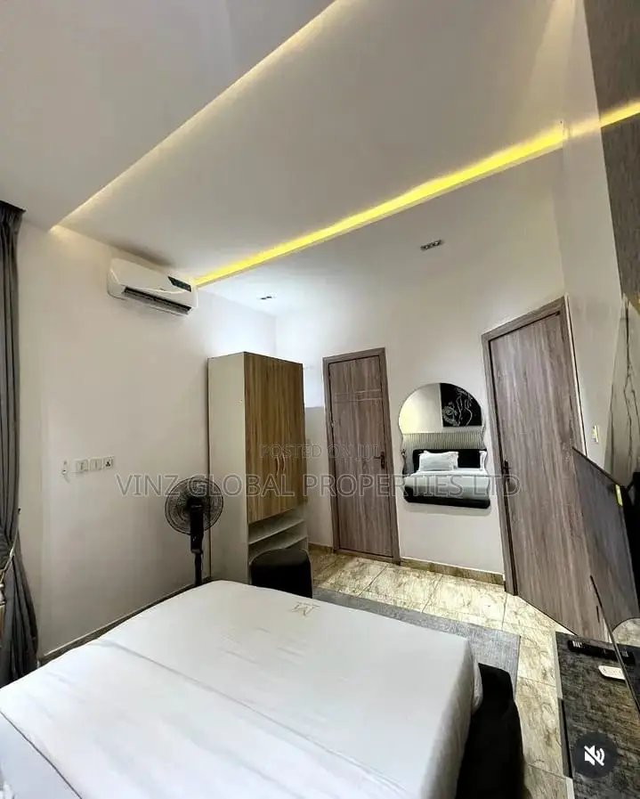 Luxury 4 Bedroom Duplex Apartment With PS5, Pool Snooker Board