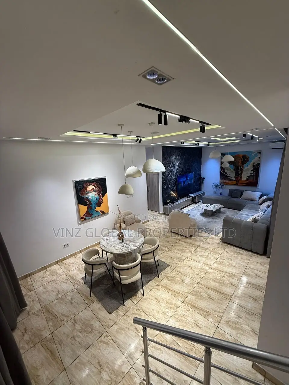 Luxury 4 Bedroom Duplex Apartment With PS5, Pool Snooker Board
