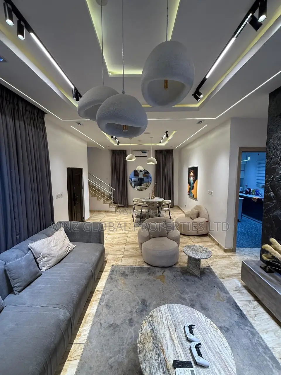 Luxury 4 Bedroom Duplex Apartment With PS5, Pool Snooker Board