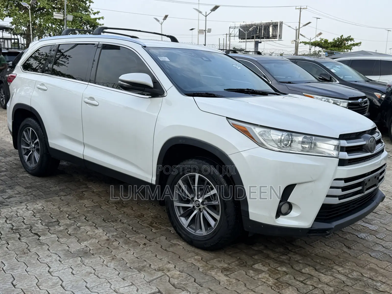 Toyota Highlander XLE 2019 White