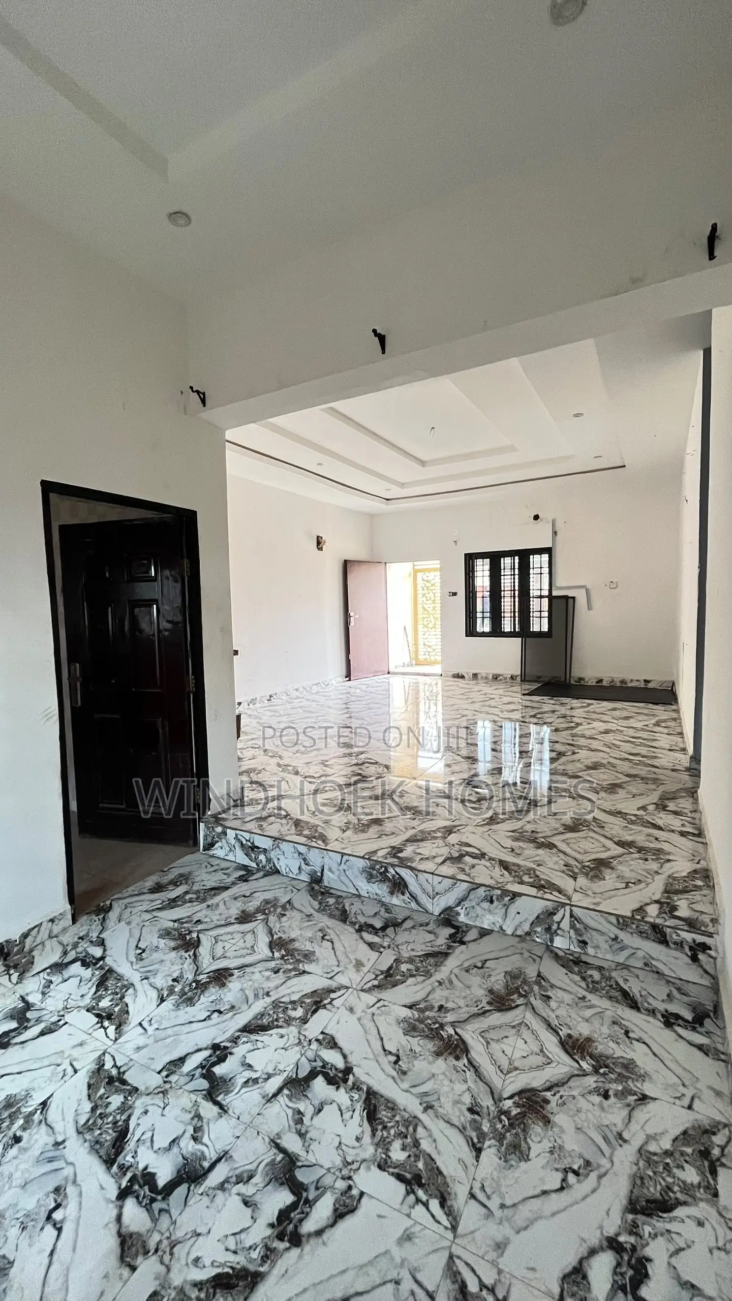 2bdrm Apartment in Nnpc Estate, Life Camp for rent