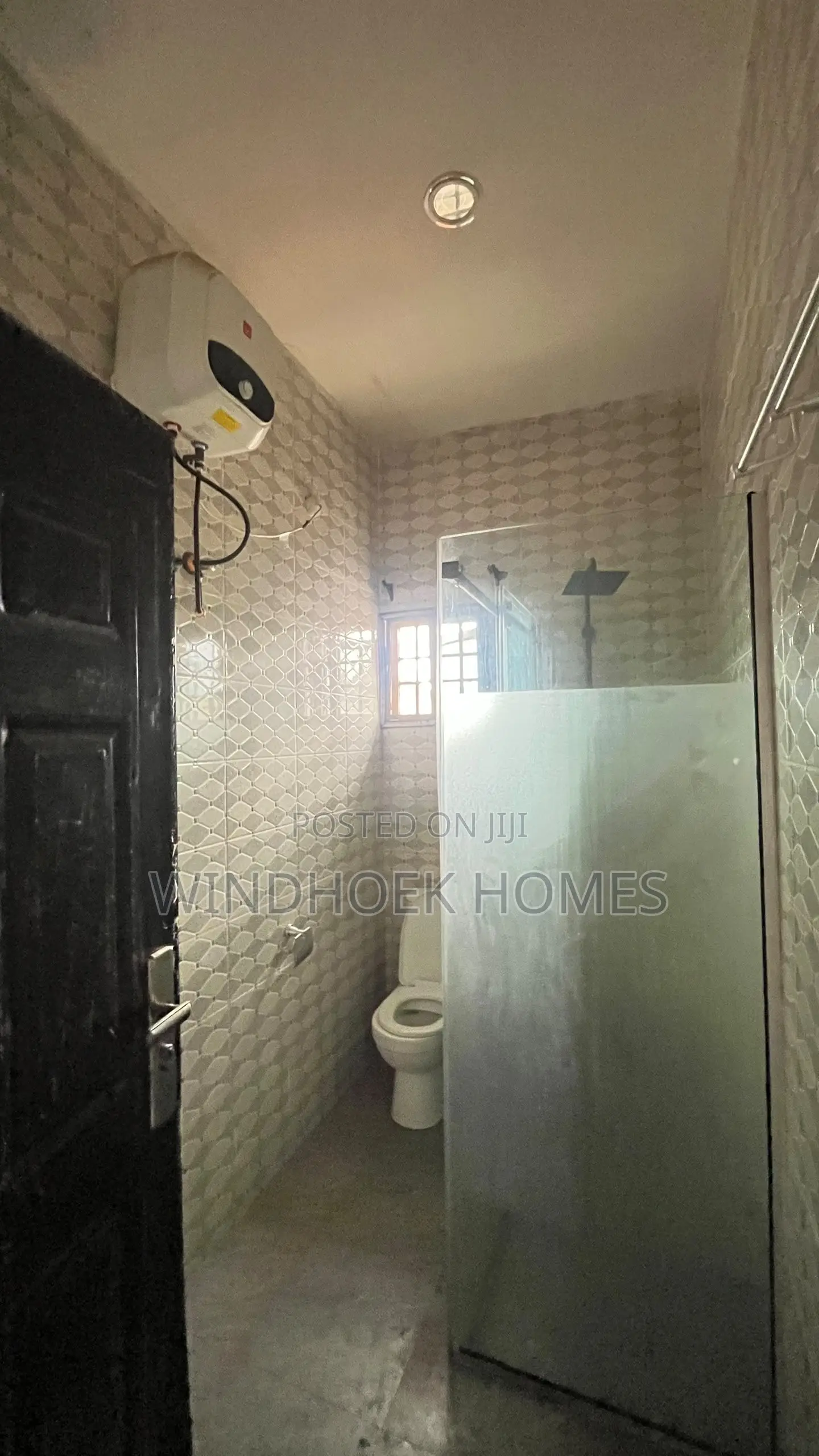 2bdrm Apartment in Nnpc Estate, Life Camp for rent
