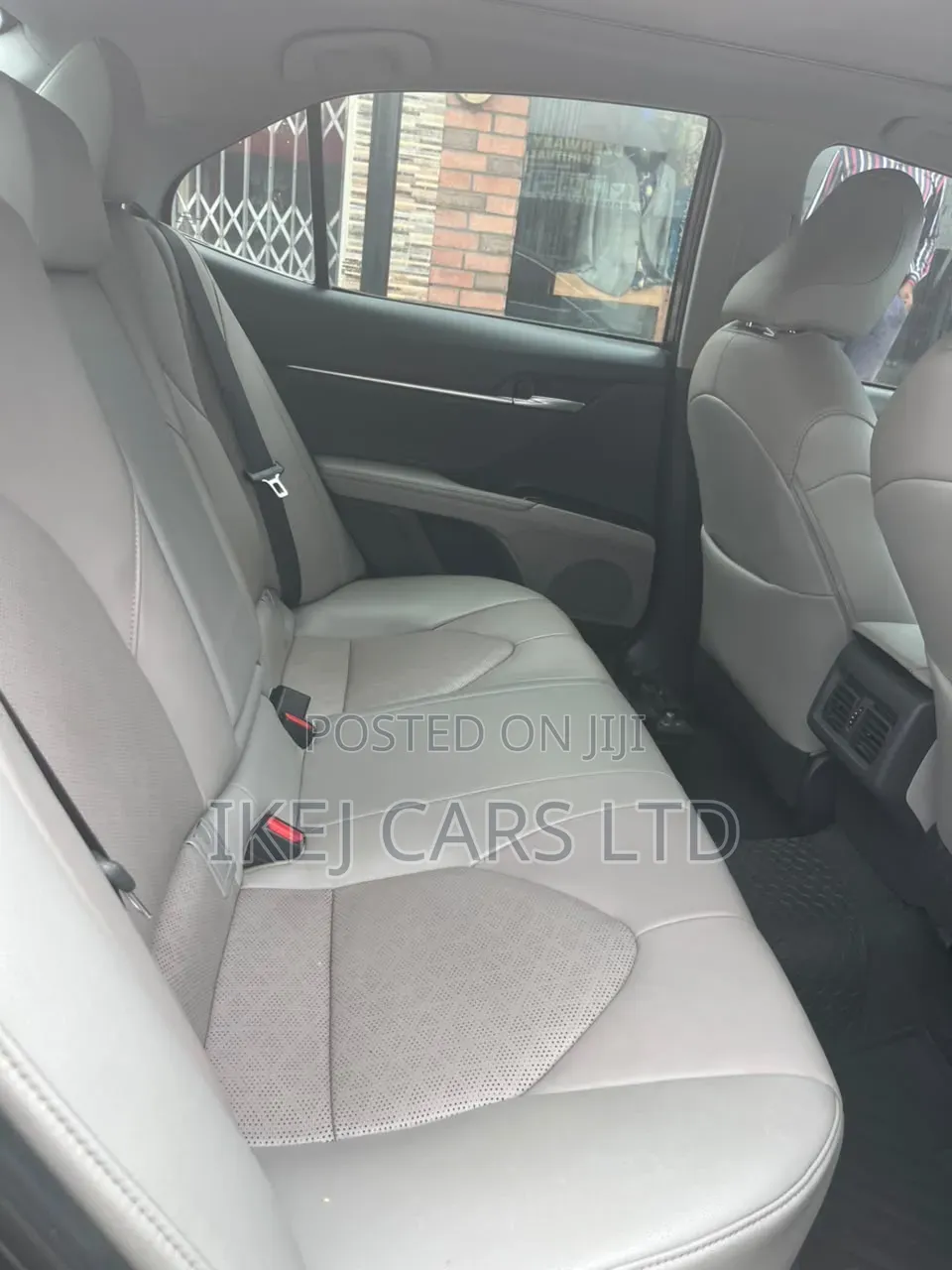 Toyota Camry 2010 White