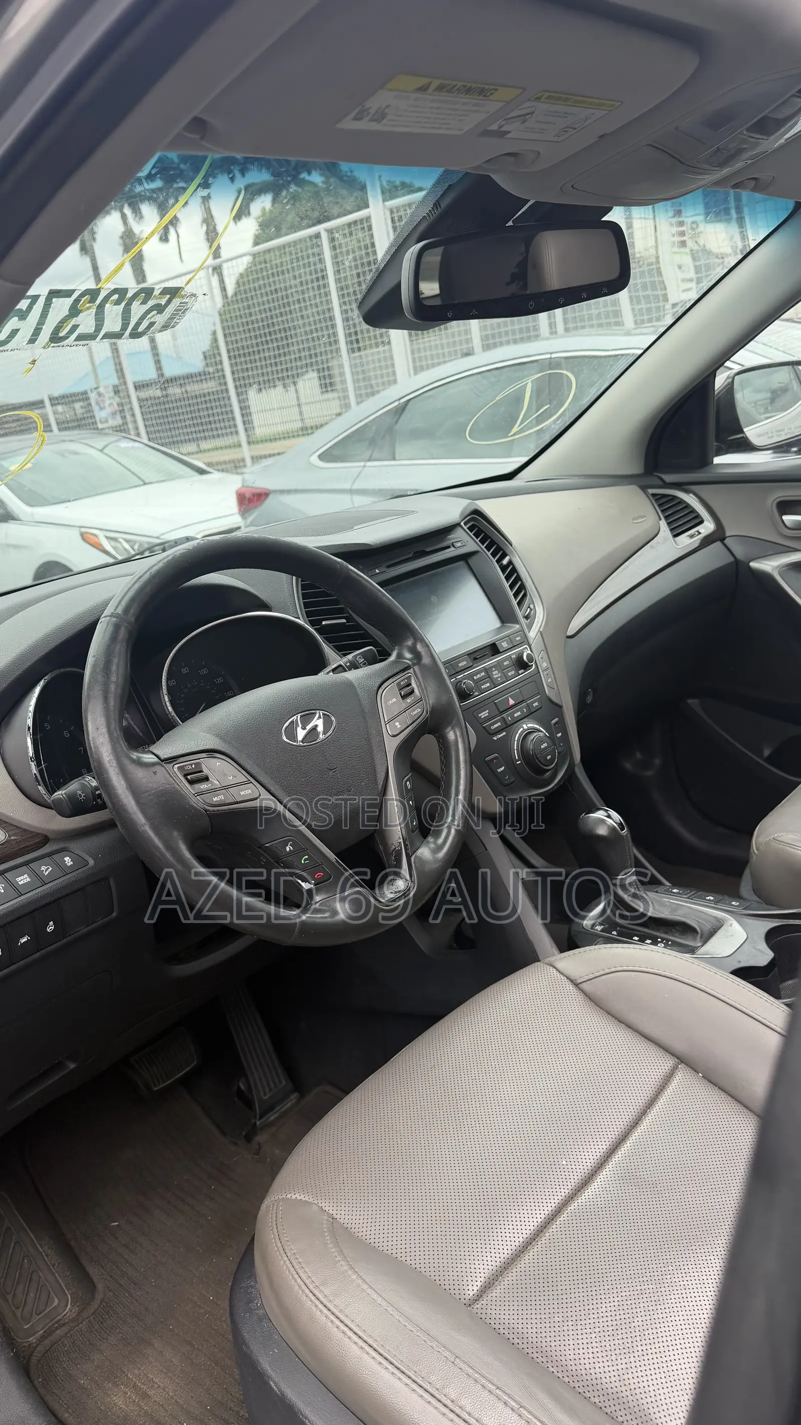 Hyundai Santa Fe SE Ultimate AWD 2017 Gold
