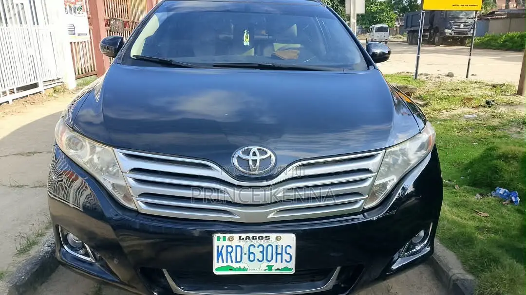 Toyota Venza 2011 Black