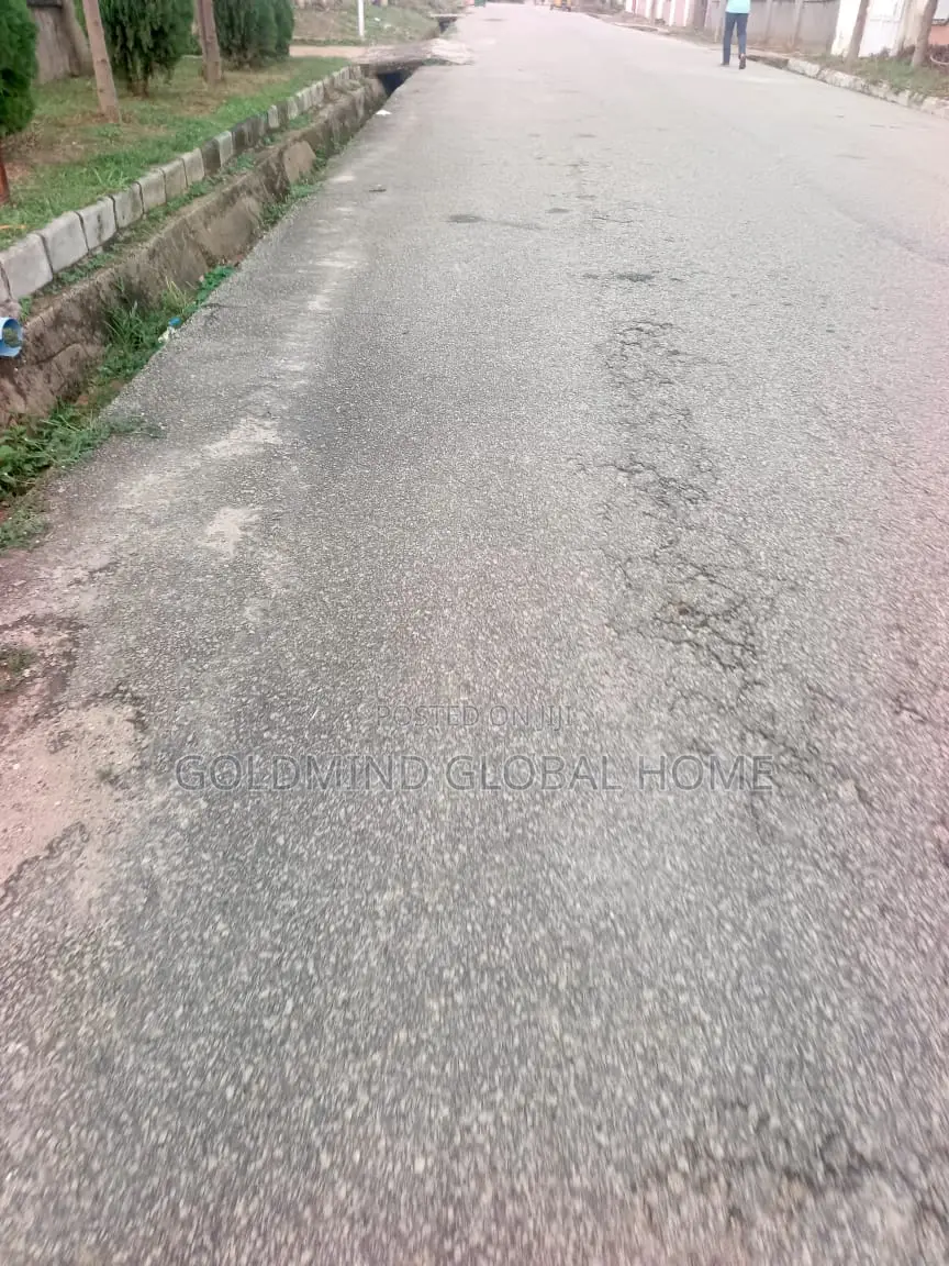 2500sqm. Commercial Land for Sale in Wuse 2, Abuja – Nigeria.