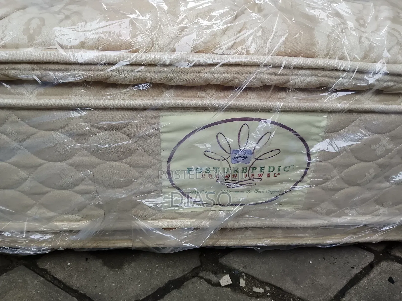 Order for Your Affordable Canadian 5x6 14inches Neatly Used Mattress