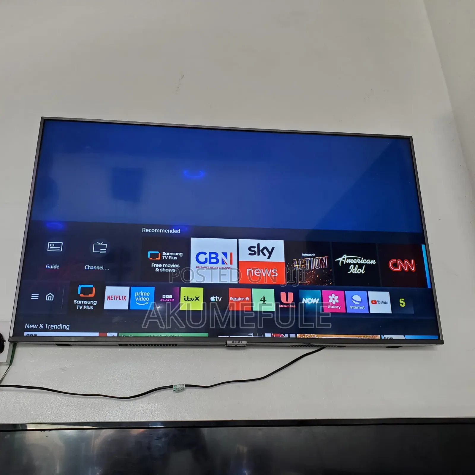 Samsung Smart TV 43 Inches Display With Free Netflix Account