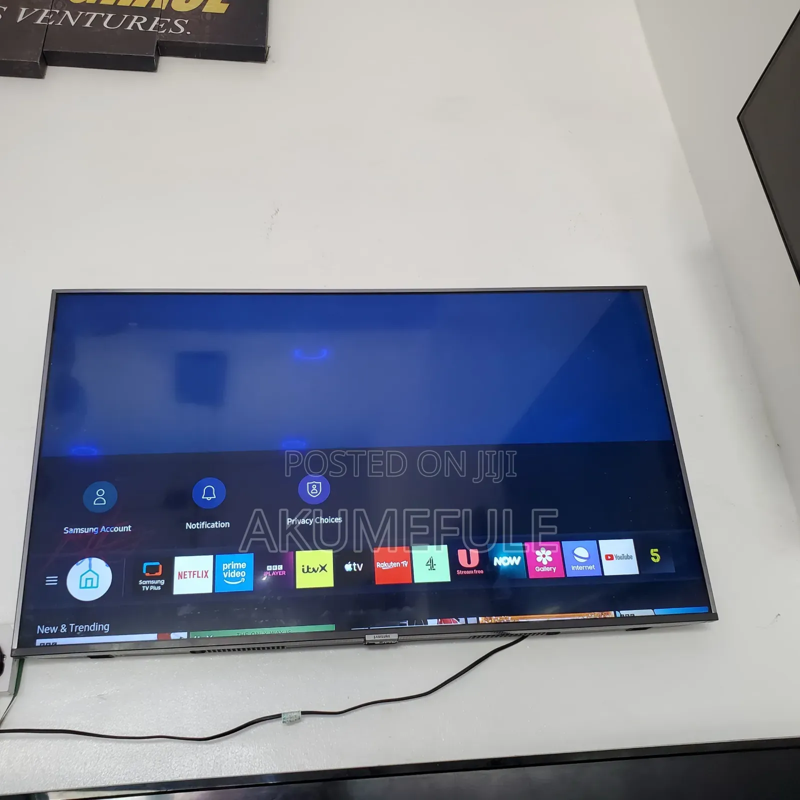 Samsung Smart TV 43 Inches Display With Free Netflix Account