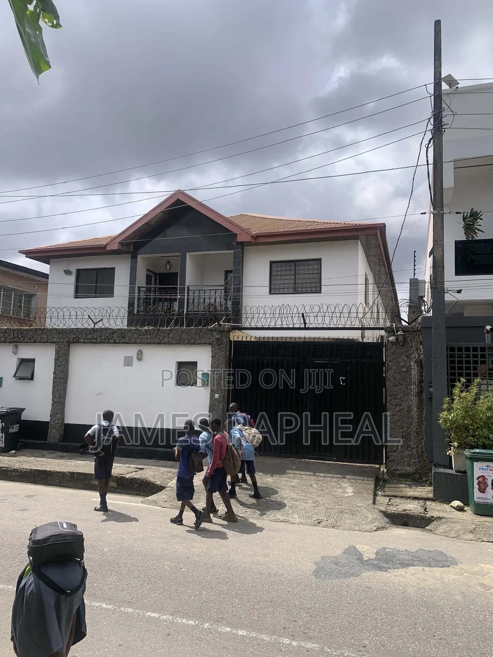 Furnished 4bdrm House in Rb Emerald, Bode Thomas for sale