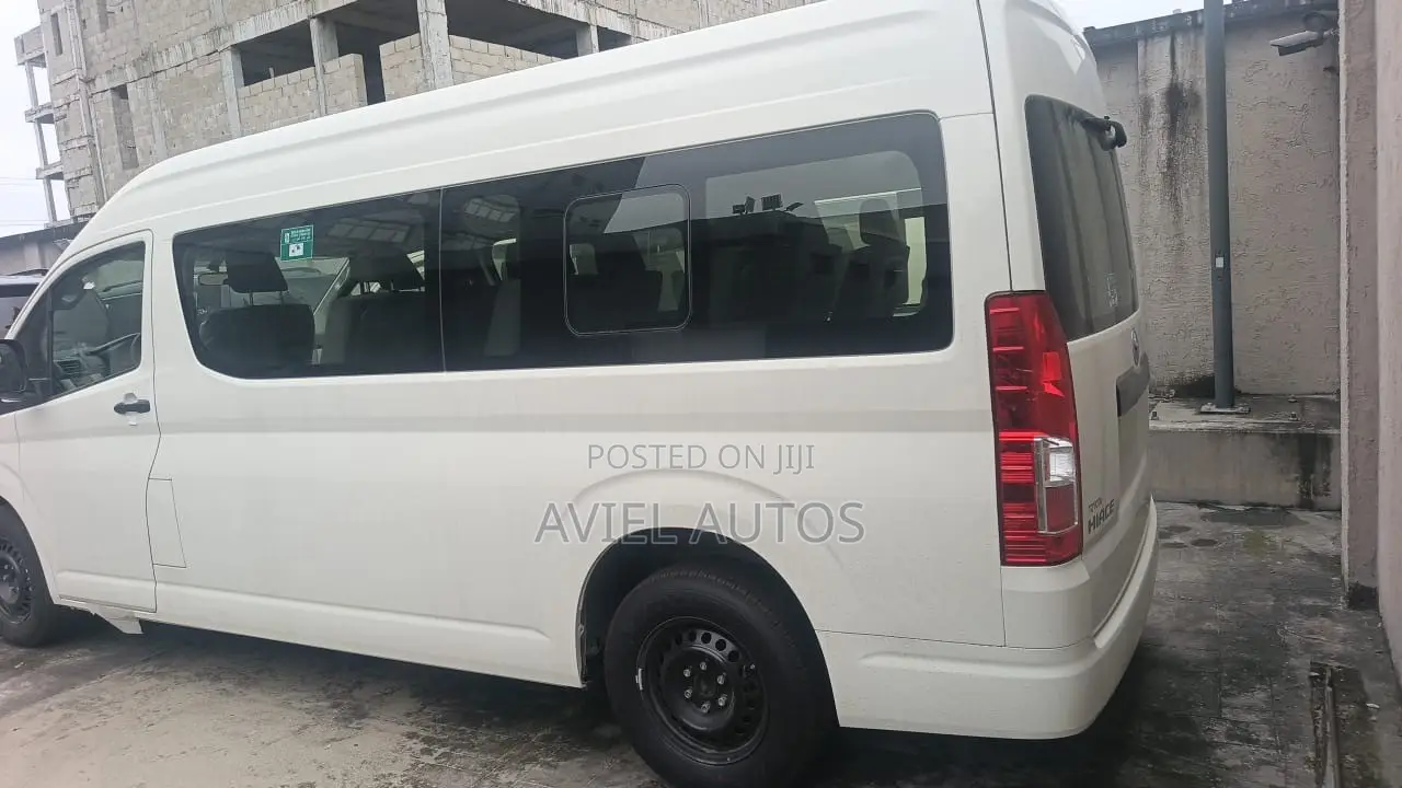 New Toyota Grand HiAce 2002 White