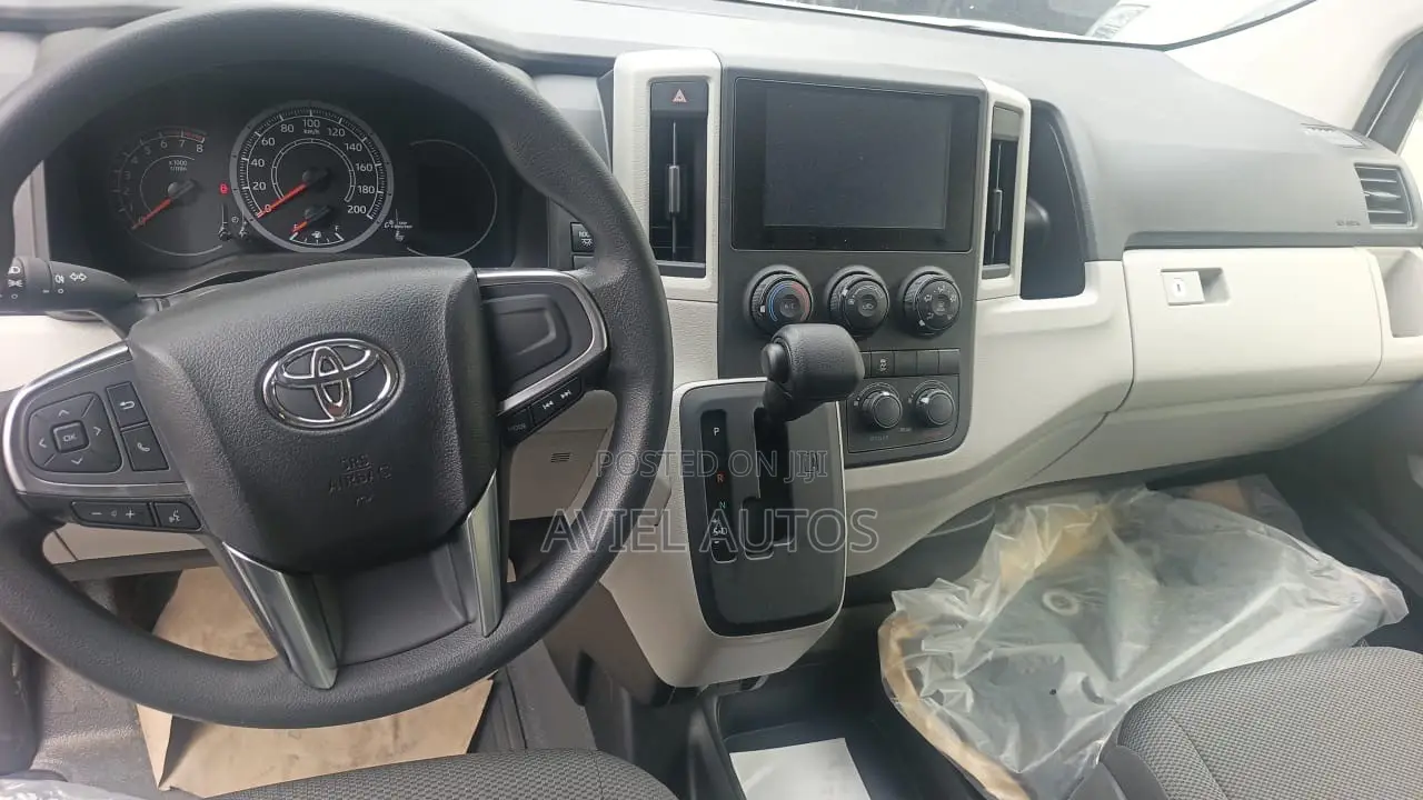 New Toyota Grand HiAce 2002 White