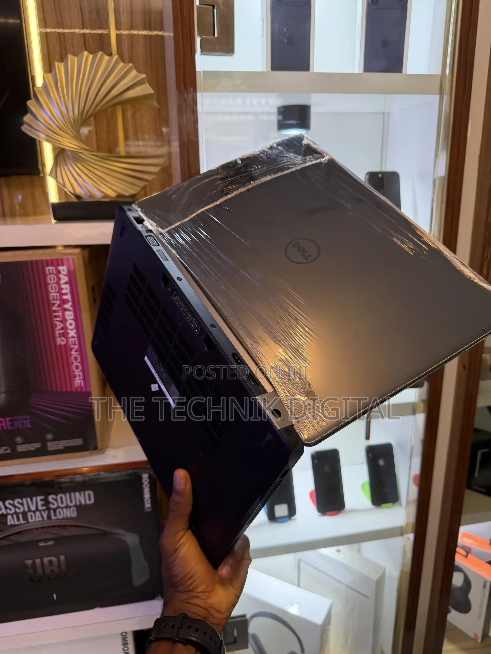 Laptop Dell Latitude 5450 8GB Intel Core i5 SSD 256GB